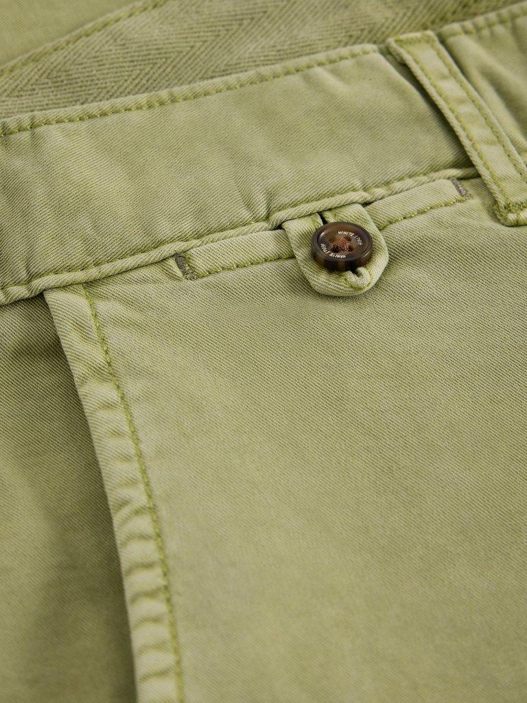 Sutton Organic Chino Short in LGT GREEN - FLAT DETAIL