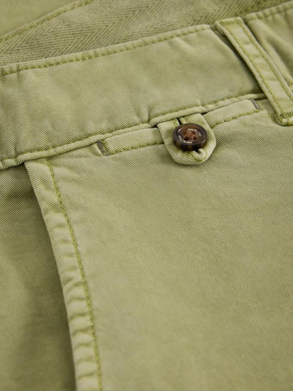 Sutton Organic Chino Short in LGT GREEN - FLAT DETAIL