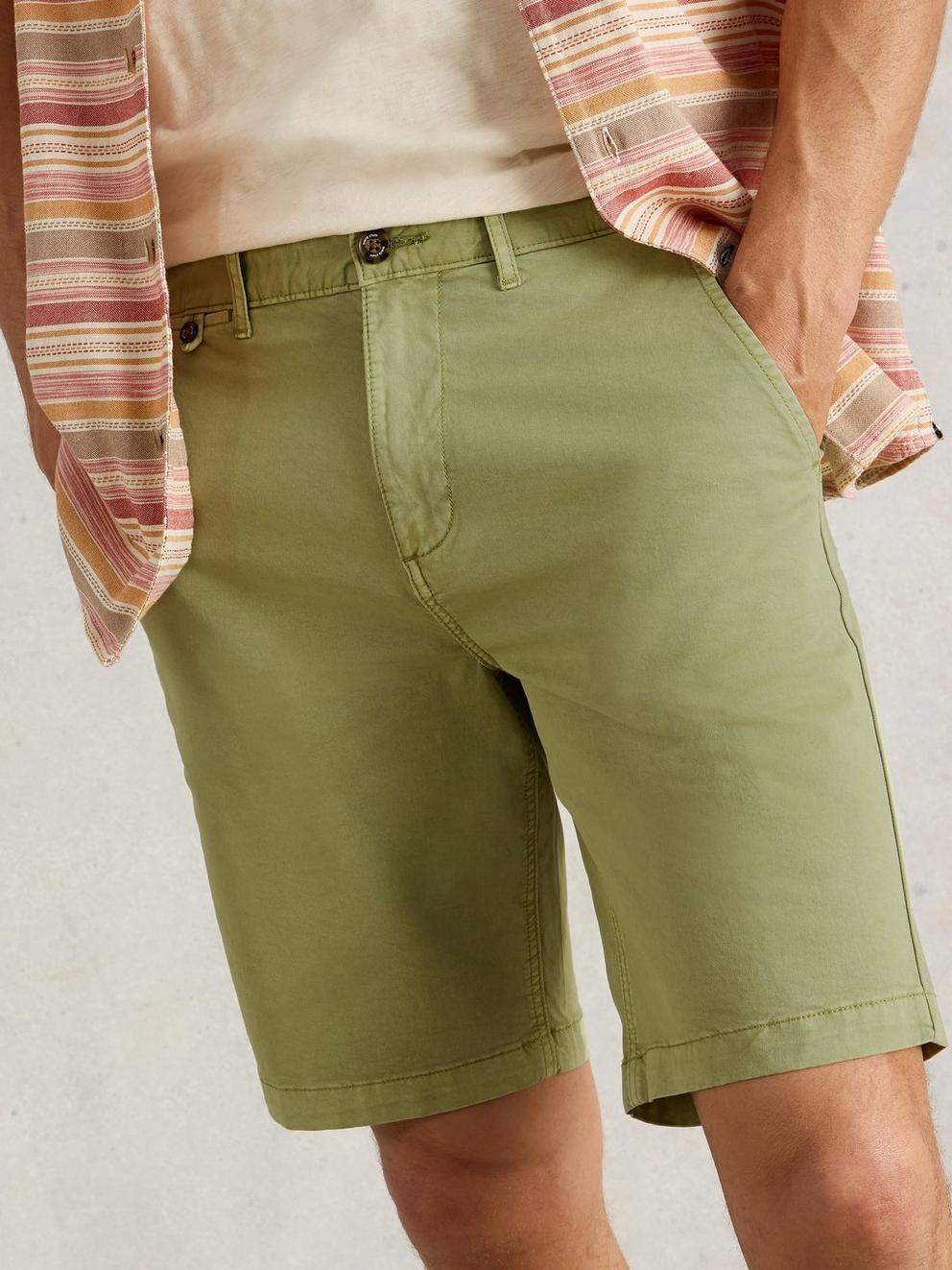 Sutton Organic Chino Short in LGT GREEN - LIFESTYLE
