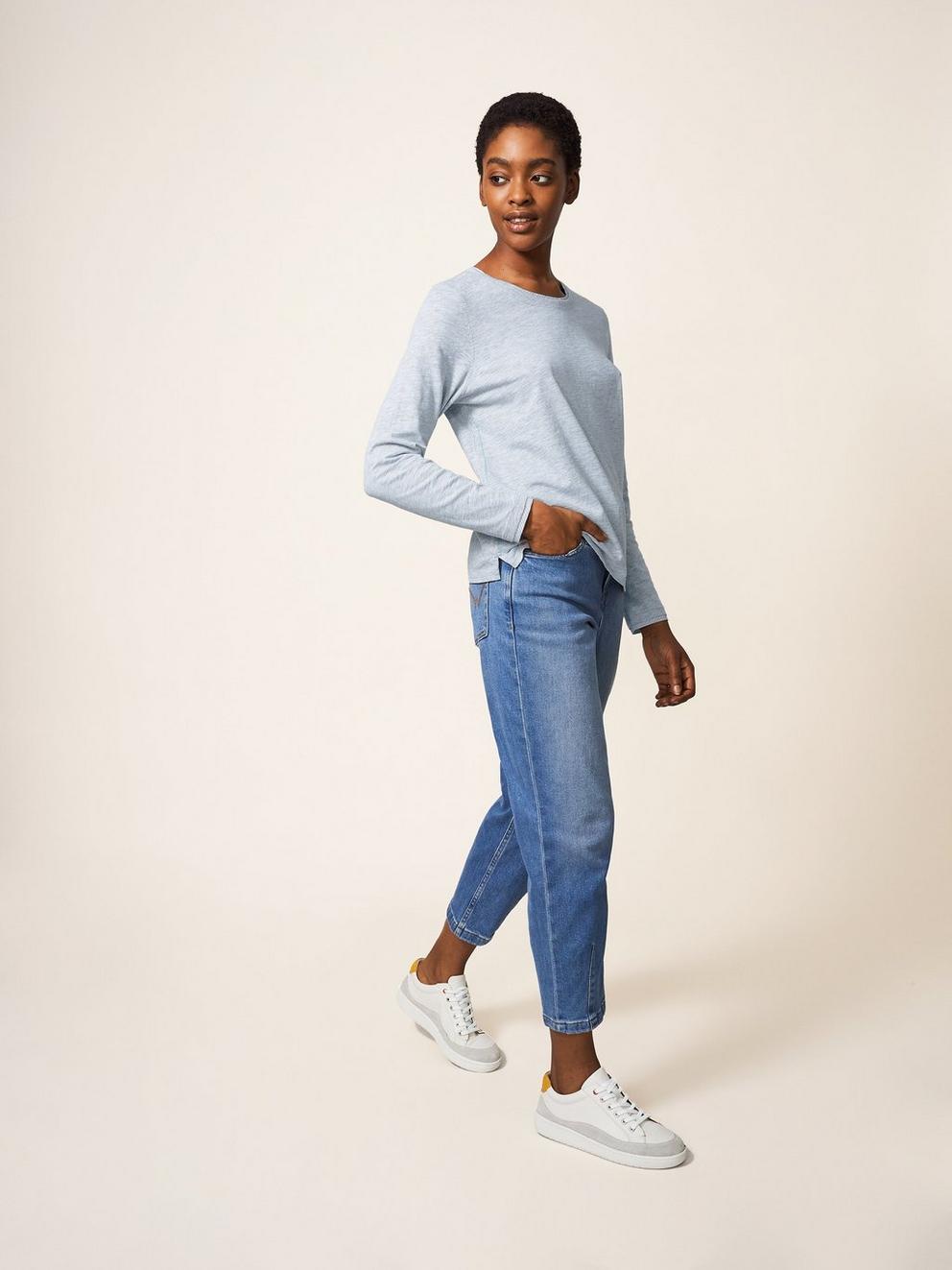 Annabel Ls Tee in GREY MARL - MODEL FRONT
