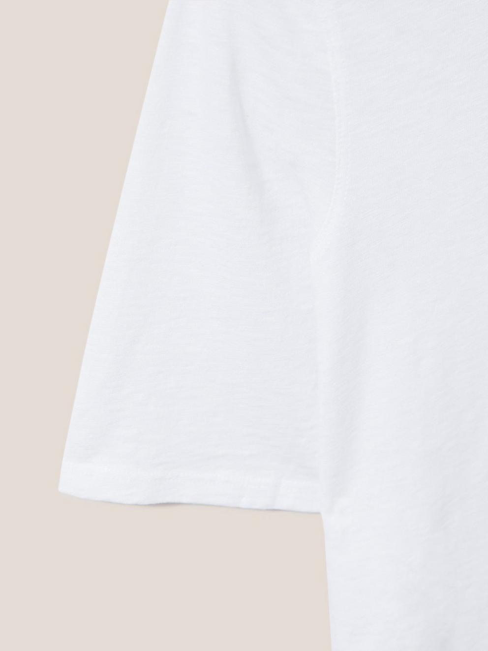 ANNABEL TEE in BRIL WHITE - FLAT DETAIL