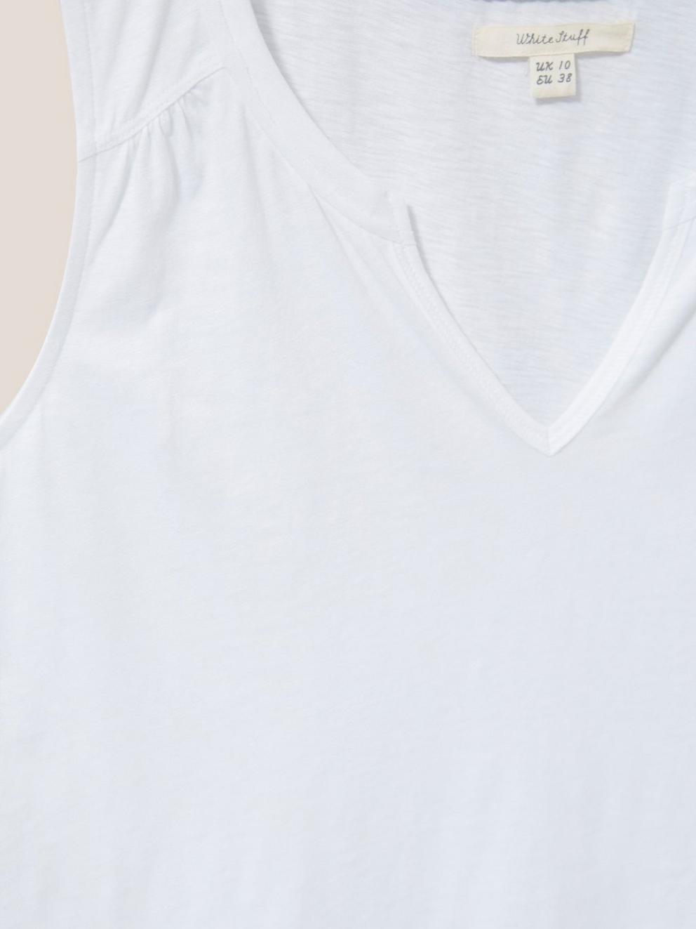 LAILA VEST in BRIL WHITE - FLAT DETAIL