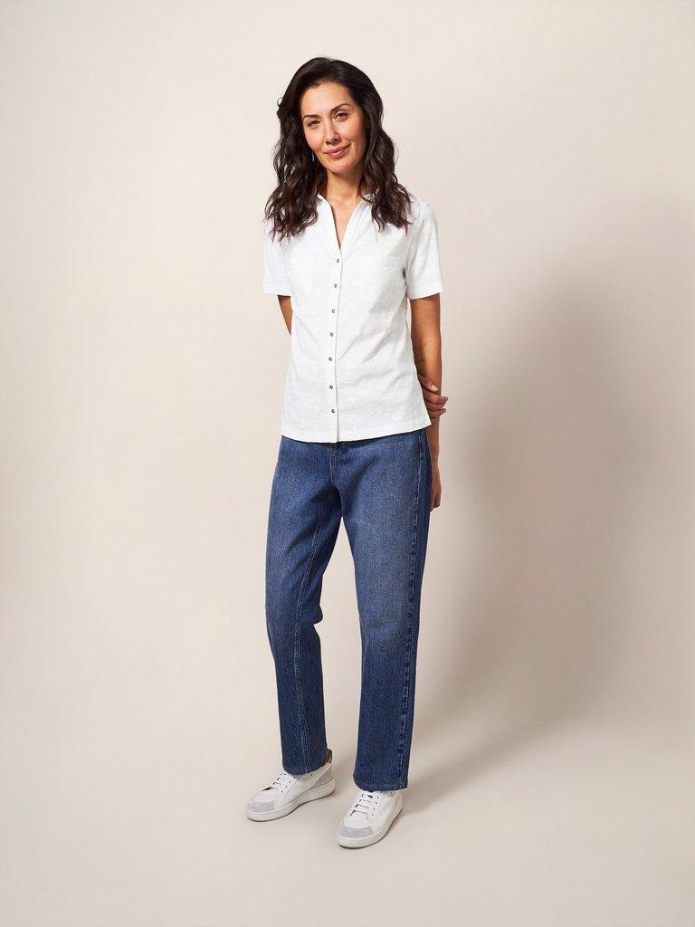 PENNY POCKET EMBROIDERED JERSEY SHIRT in BRIL WHITE - MODEL FRONT