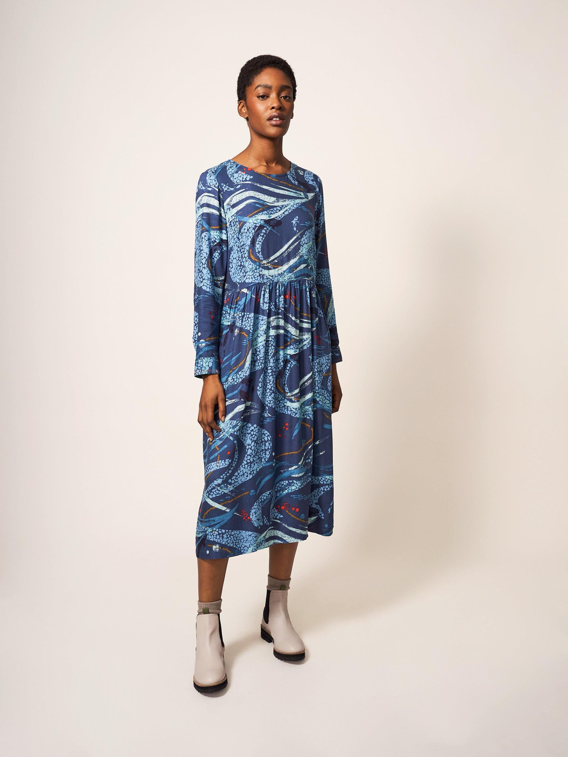 Elisa Eco Vero Viscose Versatile Dress in BLUE MLT - MODEL FRONT