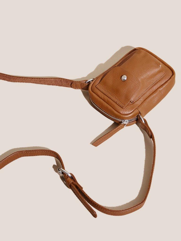 WANDA LEATHER PHONE BAG in MID TAN - FLAT FRONT