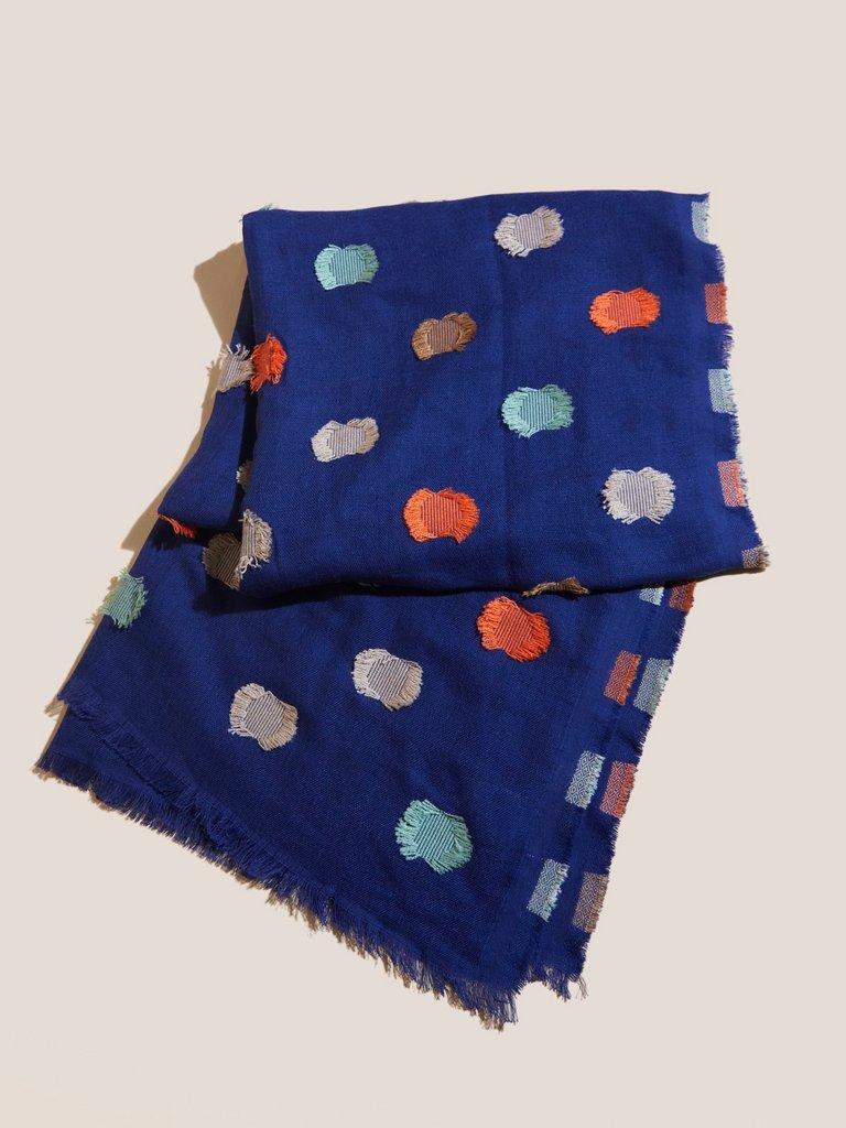 Texture Circle Midweight Print Scarf in TEAL MLT - MODEL FRONT