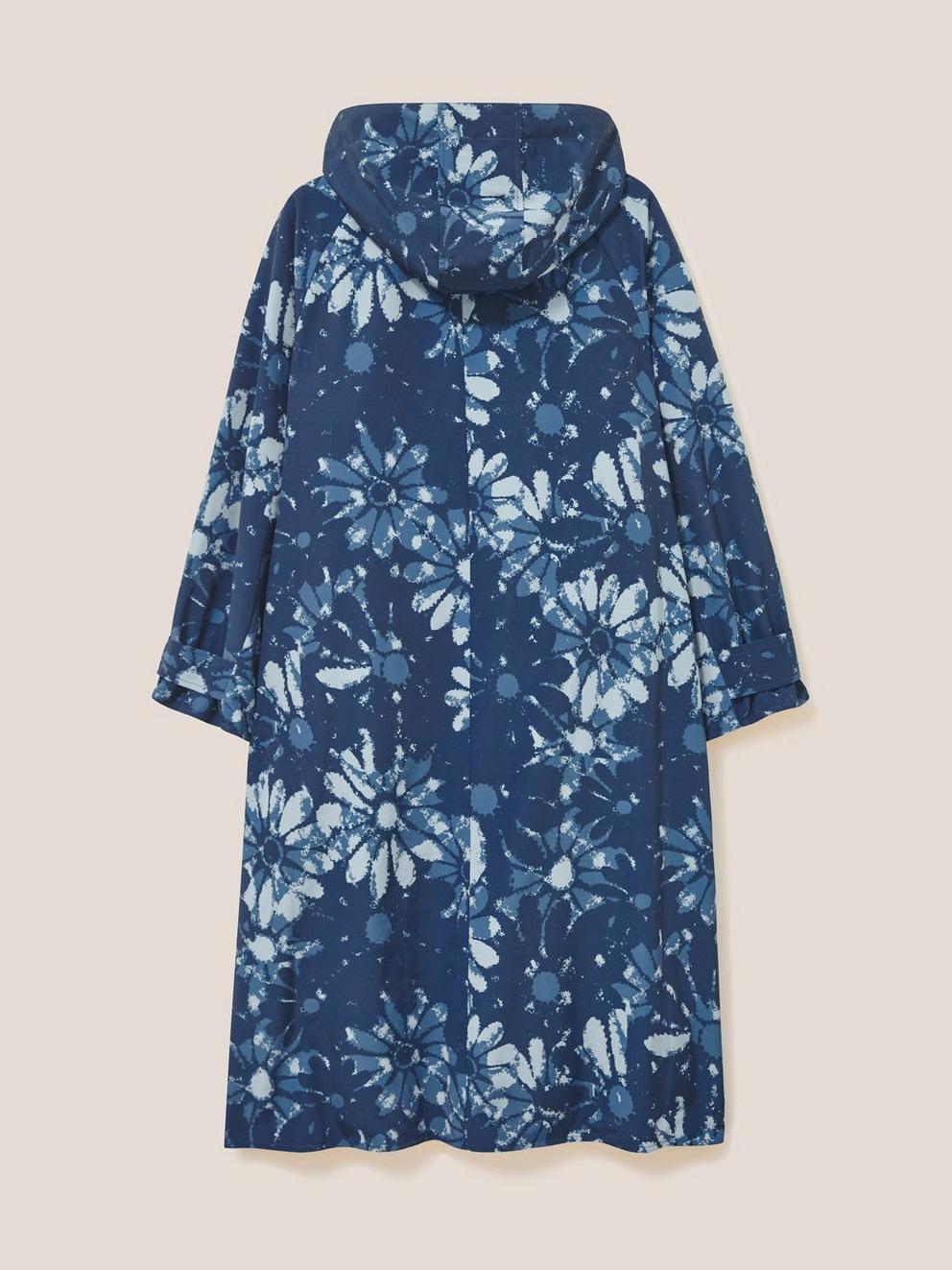 Evie Printed Changing Robe in BLUE PR - FLAT BACK