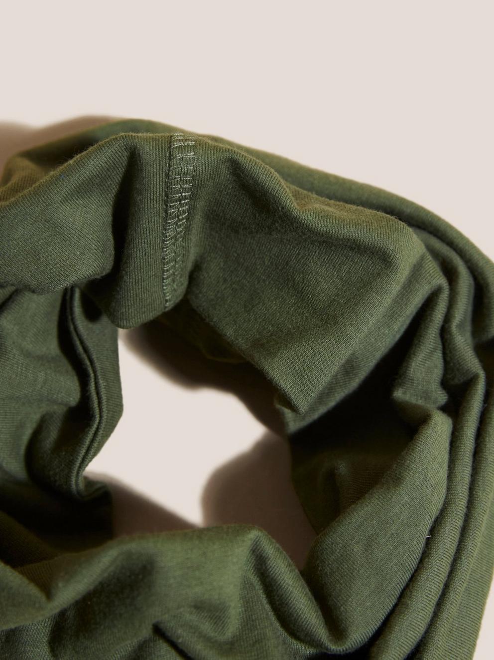 Versatile 1 Size Jersey Roll  in DK GREEN - FLAT DETAIL