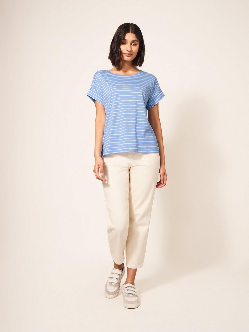 URBAN TEE STRIPE in BLUE MLT - MODEL FRONT