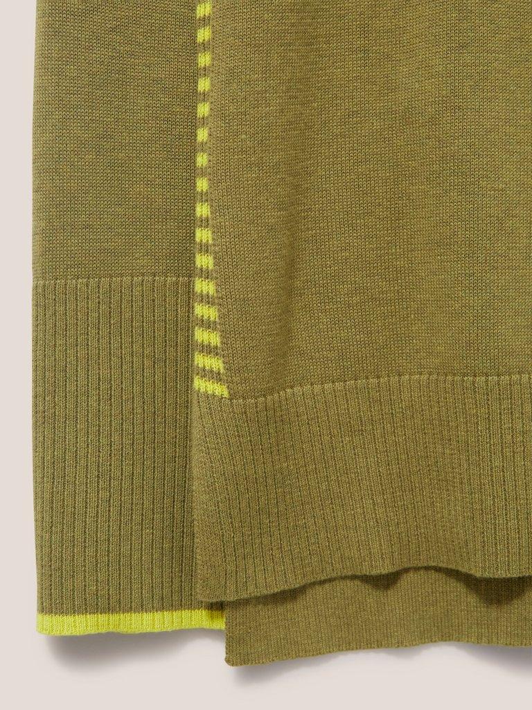 Olive Crew Neck Jumper in DEEP GRN - FLAT DETAIL