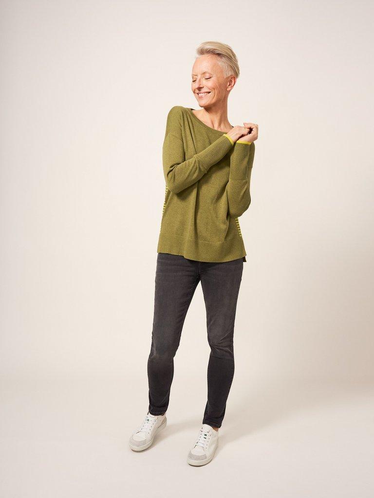 Olive Crew Neck Jumper in DEEP GRN - LIFESTYLE