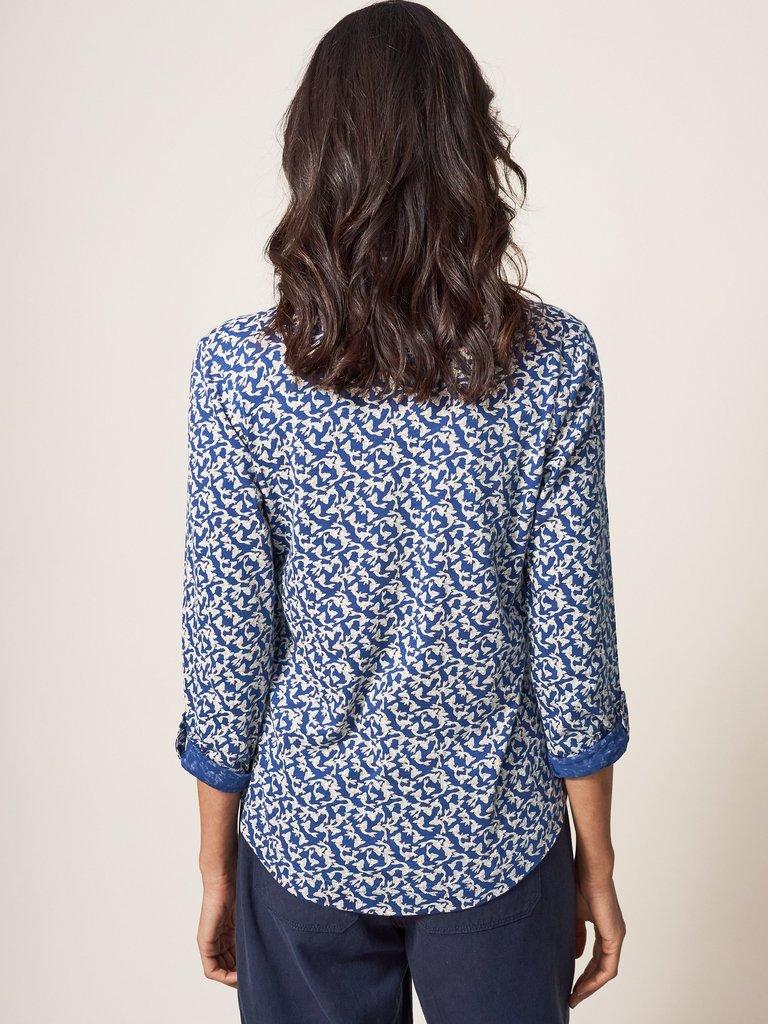 Annie Jersey Printed Shirt in NAVY PR - MODEL BACK