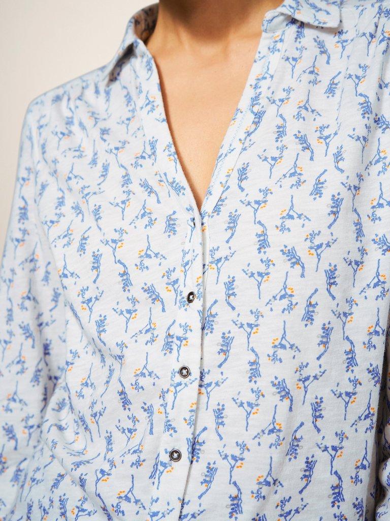 Annie Jersey Printed Shirt in WHITE MLT - MODEL DETAIL