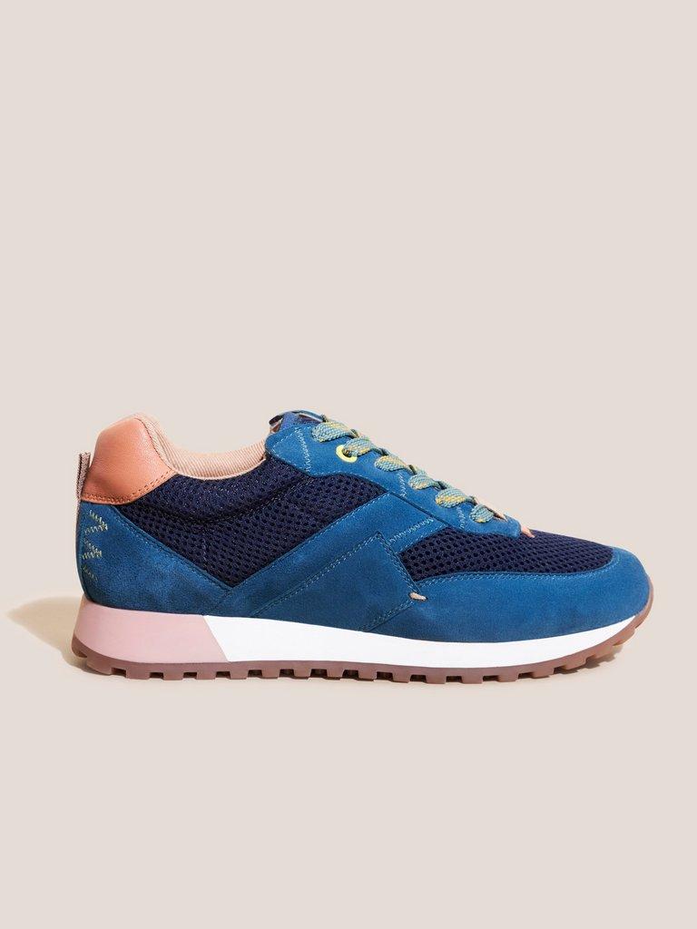 Retro Sports Trainers in BLUE MLT - MODEL FRONT
