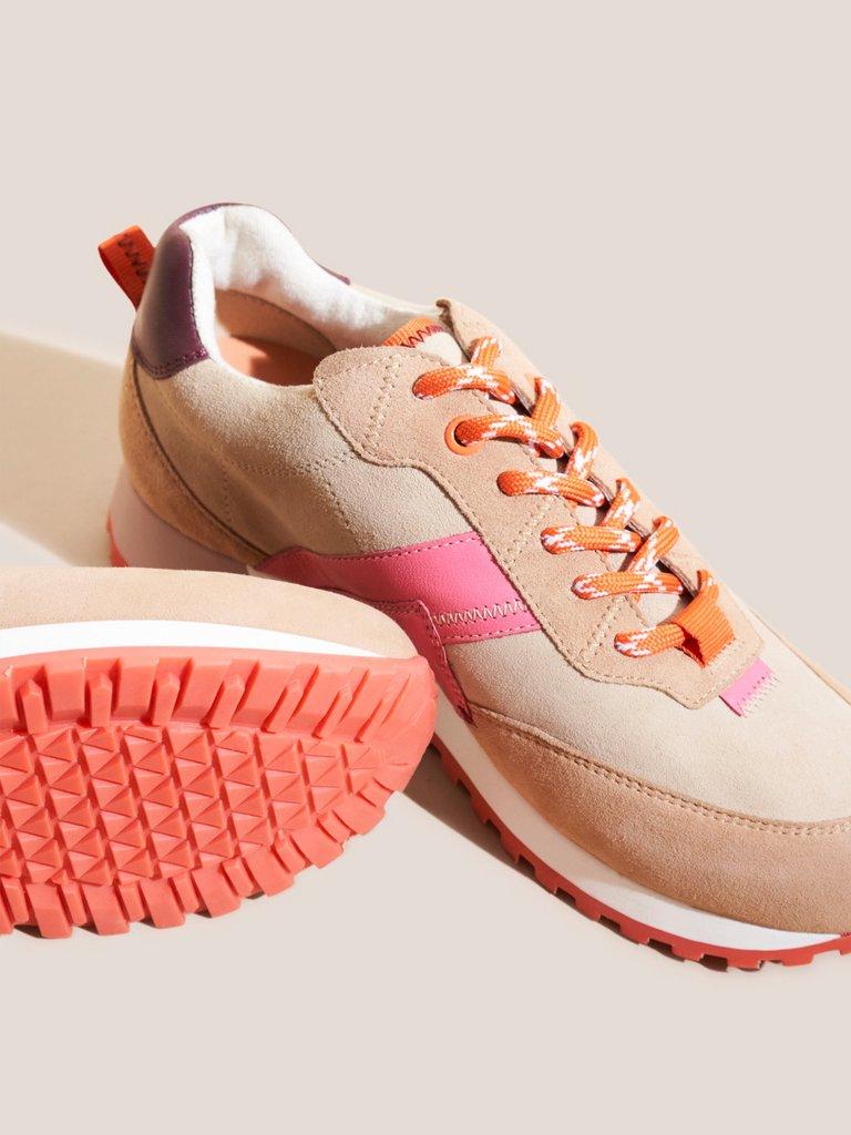 Retro Sports Trainers in NAT MLT - FLAT DETAIL
