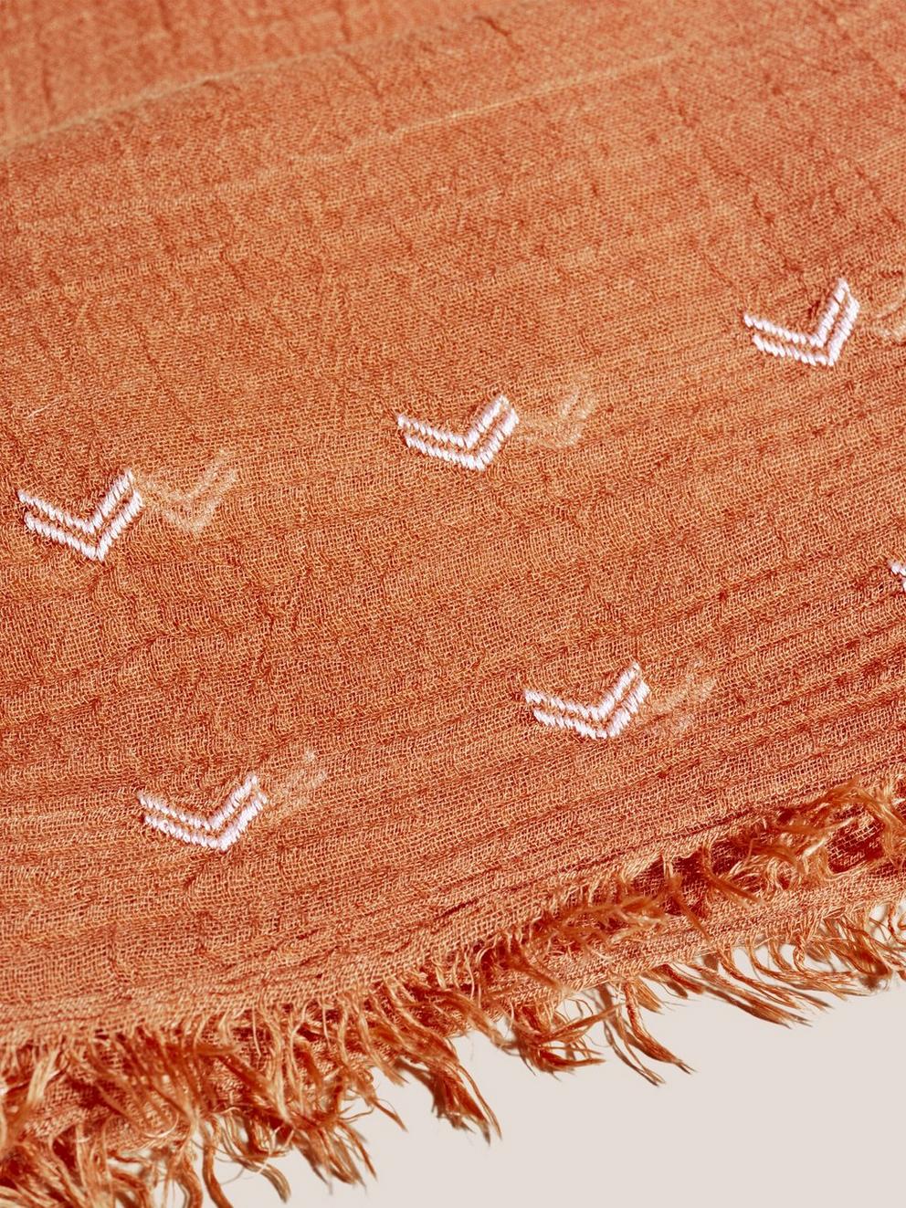 Plain Chevron Scarf in DK ORANGE - FLAT DETAIL