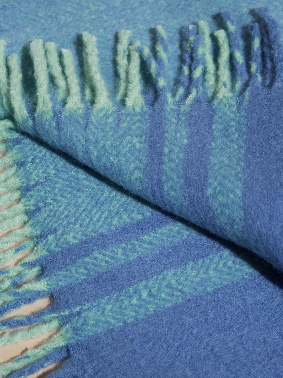 Striped Border Supersoft Throw in GREEN MLT - FLAT DETAIL