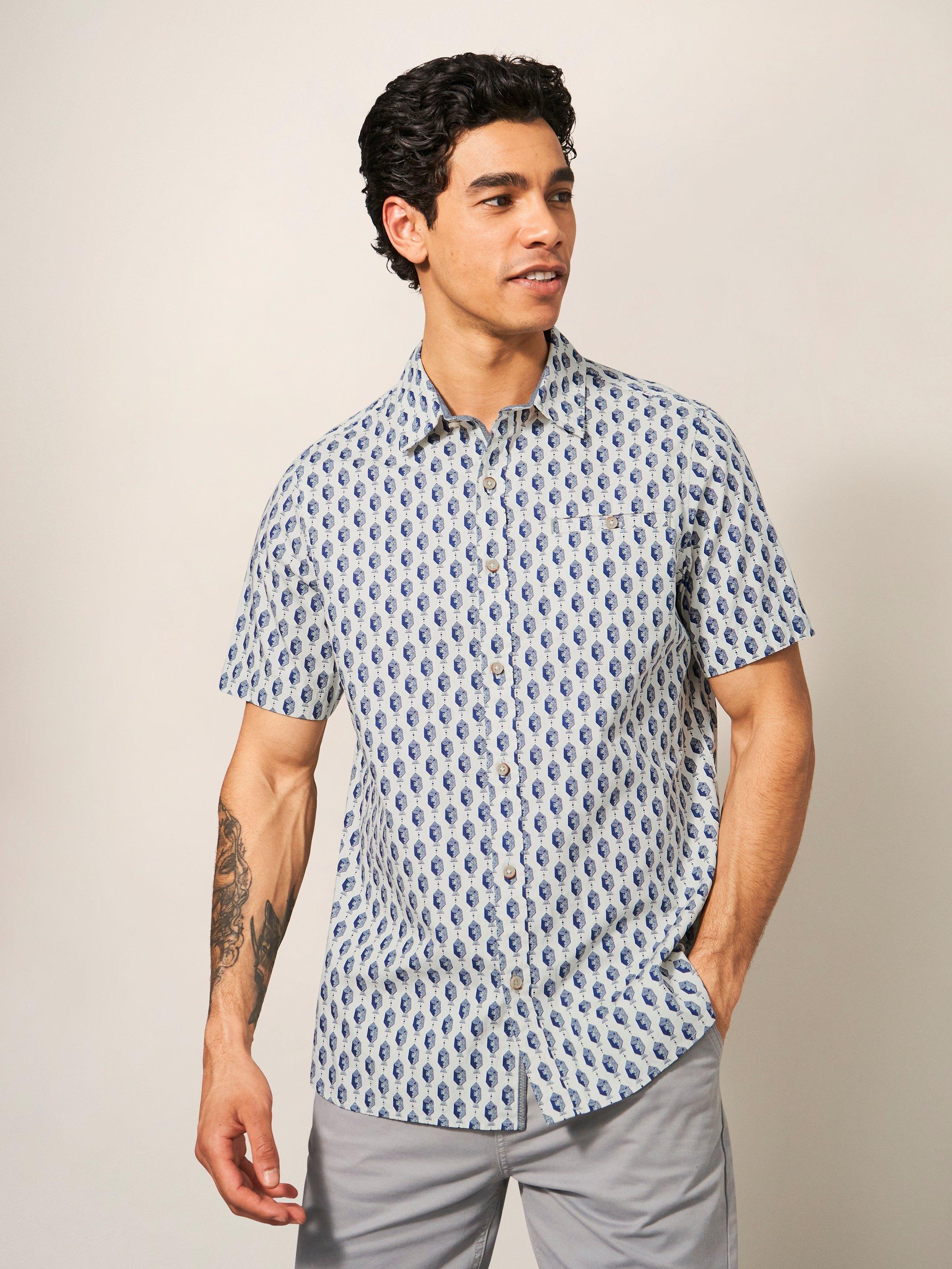Linear Fish Printed SS Shirt in WHITE MLT - MODEL FRONT