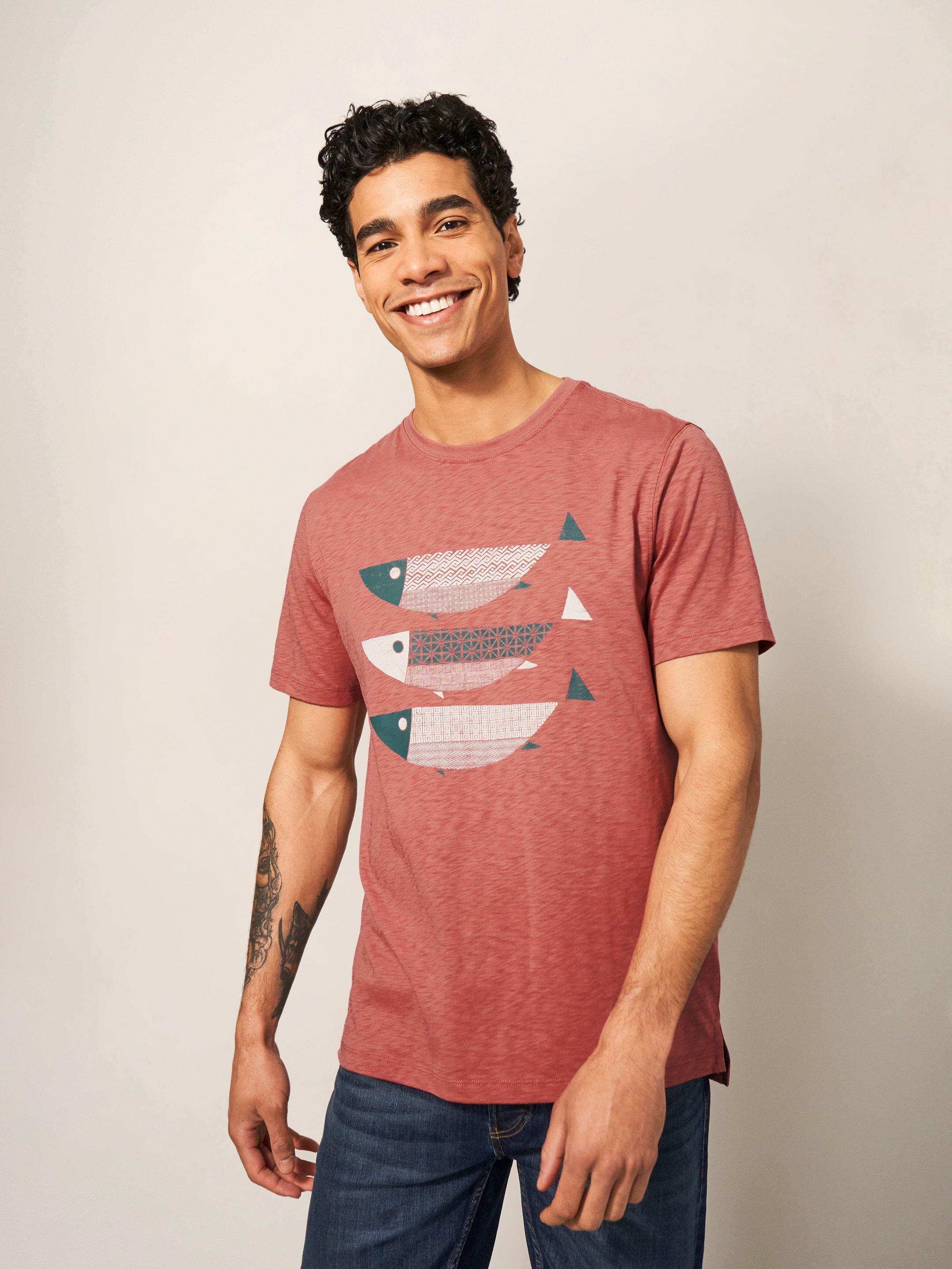 Fish Graphic Tee in DK PINK - MODEL FRONT