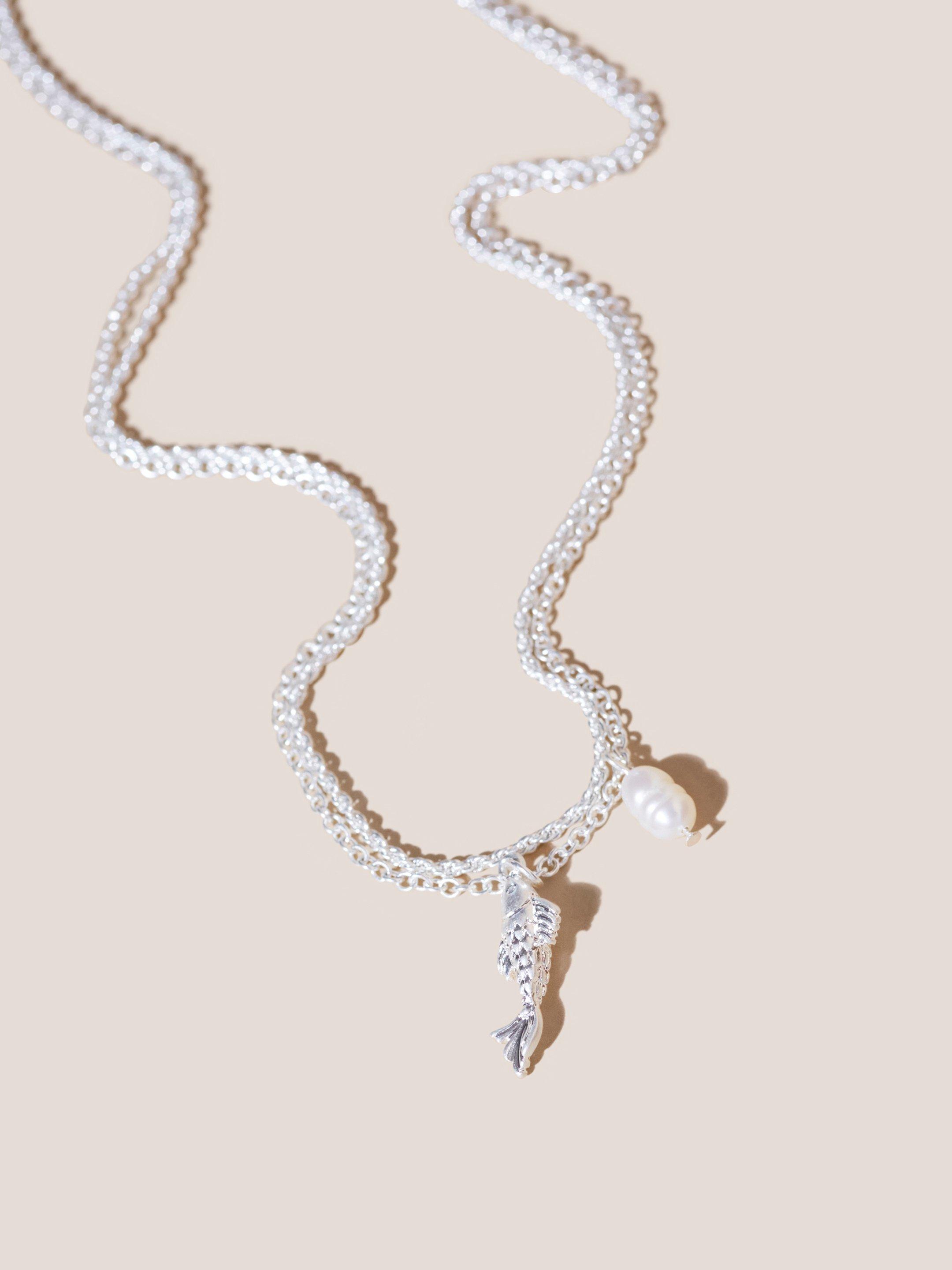 Double Row Fish Pearl Necklace in SLV TN MET - FLAT FRONT