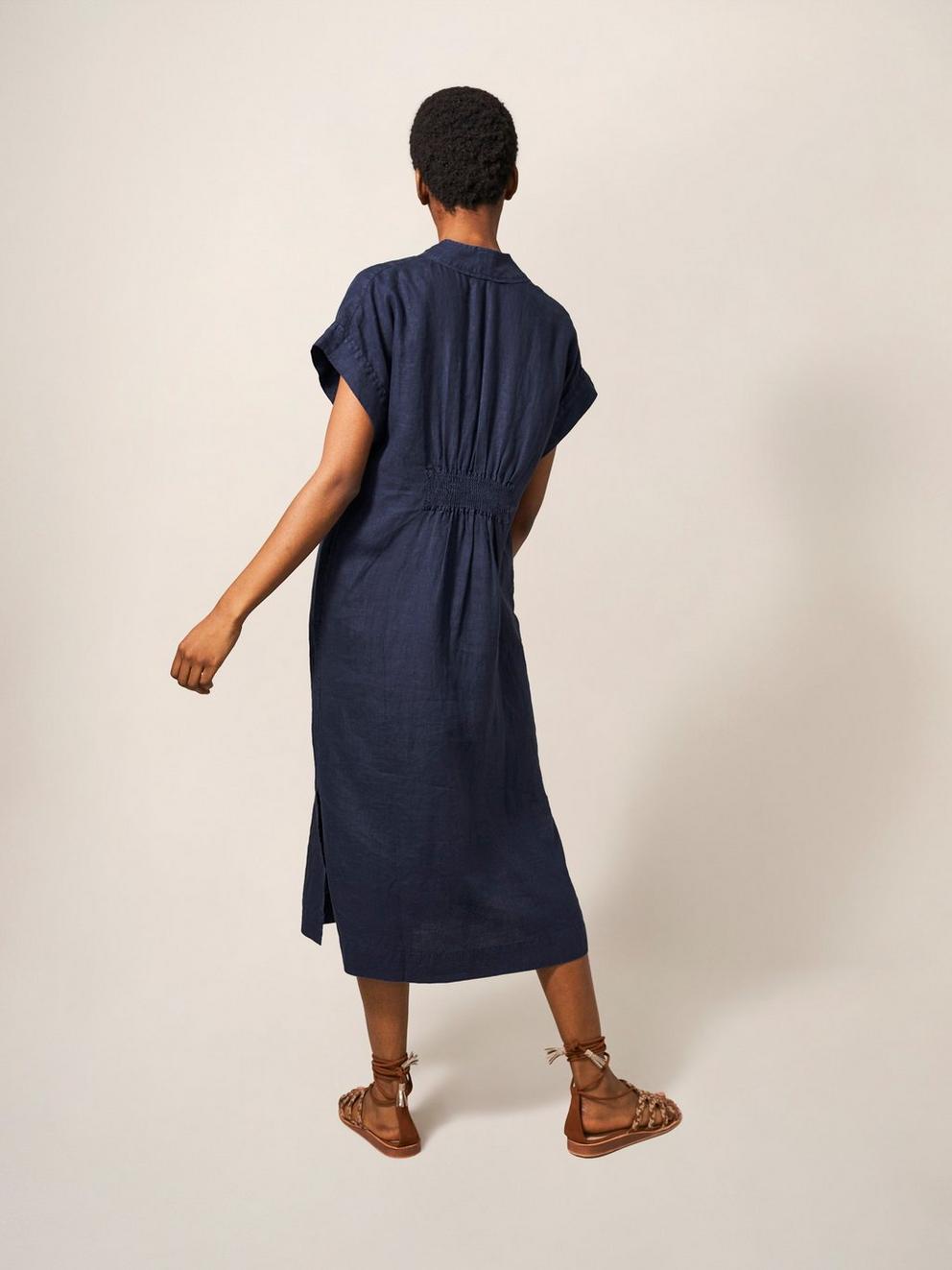 Marianne Linen Dress in DARK NAVY - MODEL BACK