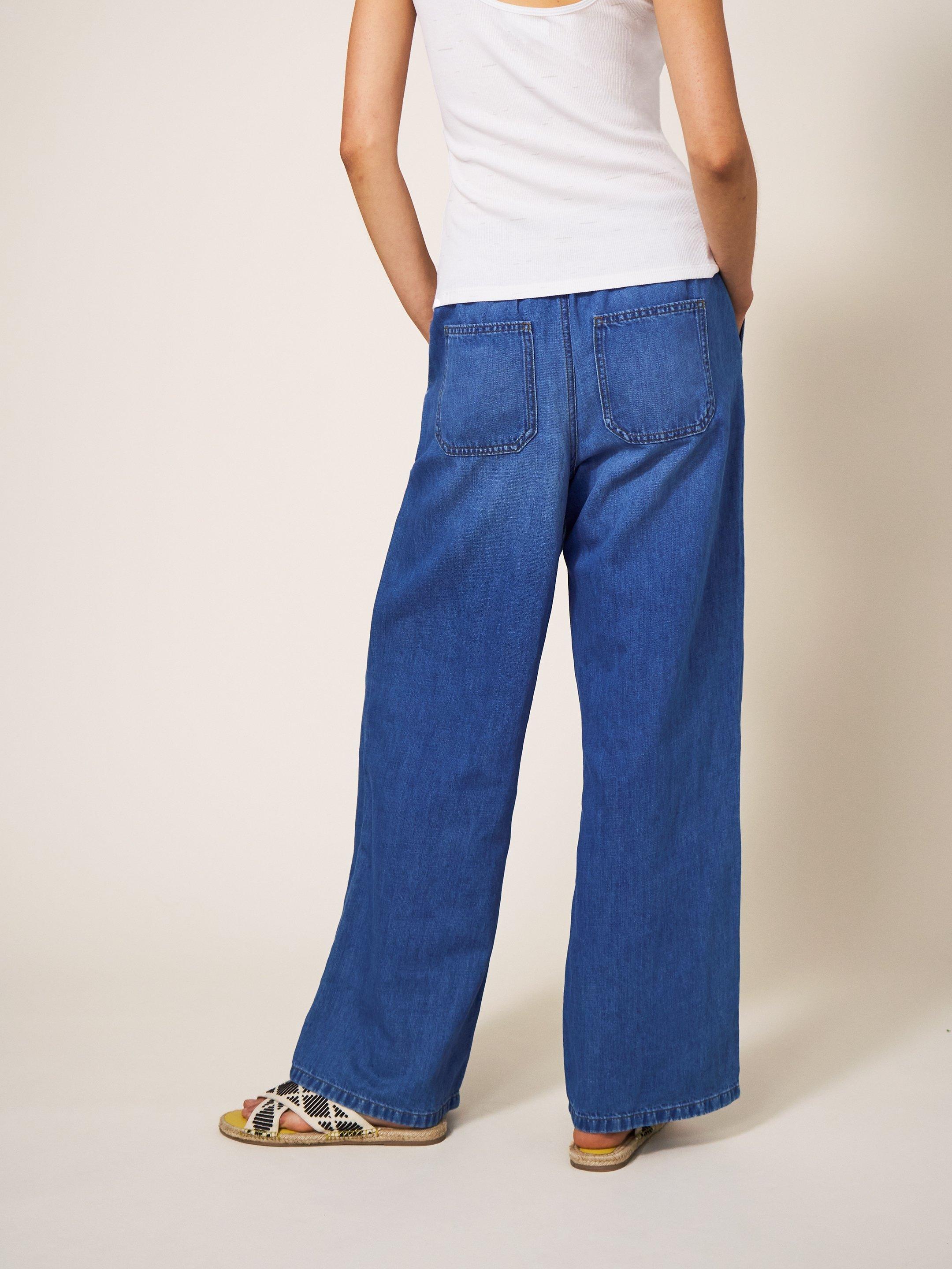 Ren Cotton Linen Wide Leg Jean in MID DENIM - MODEL BACK