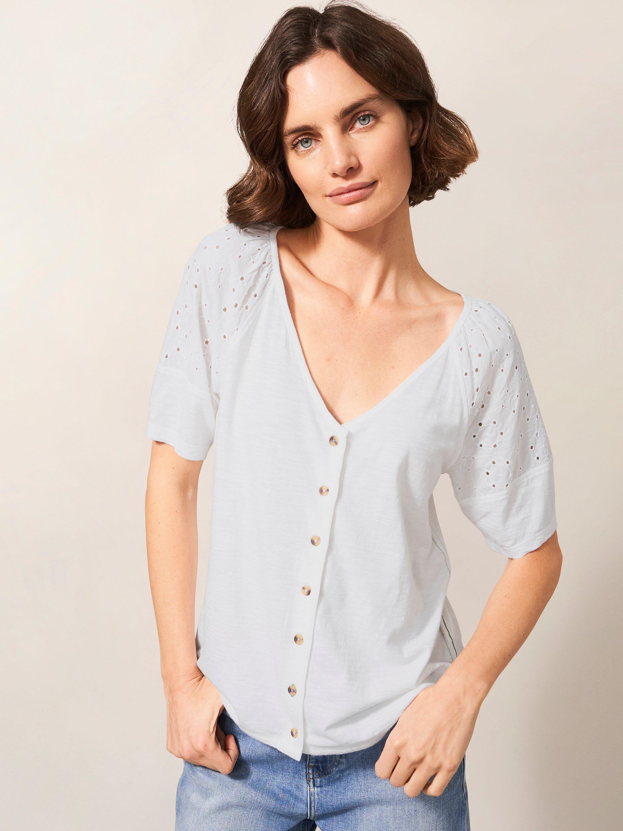 BRODERIE MIX TWO WAY TOP in BRIL WHITE - LIFESTYLE