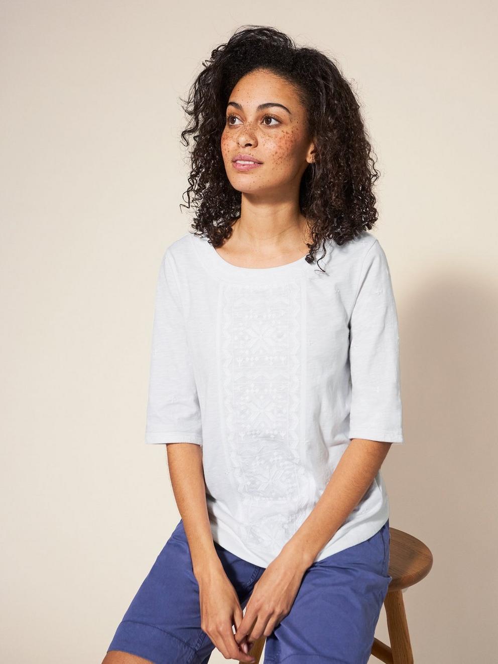 WEAVER EMBROIDERY JERSEY TEE in BRIL WHITE - LIFESTYLE