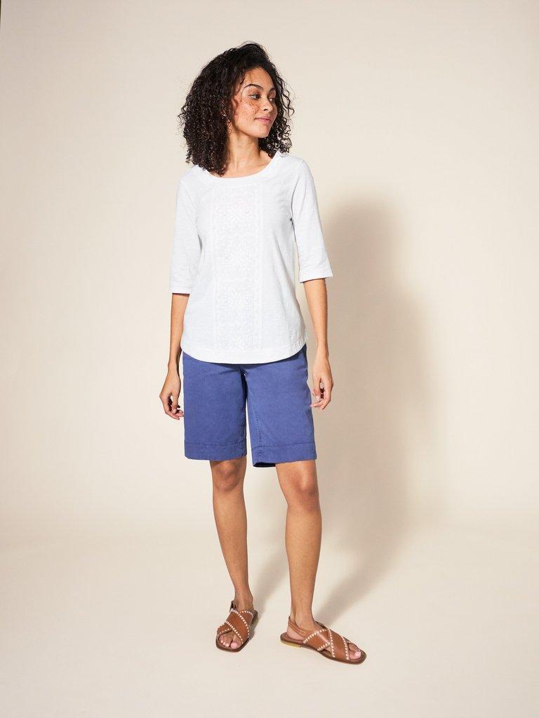 WEAVER EMBROIDERY JERSEY TEE in BRIL WHITE - MODEL FRONT