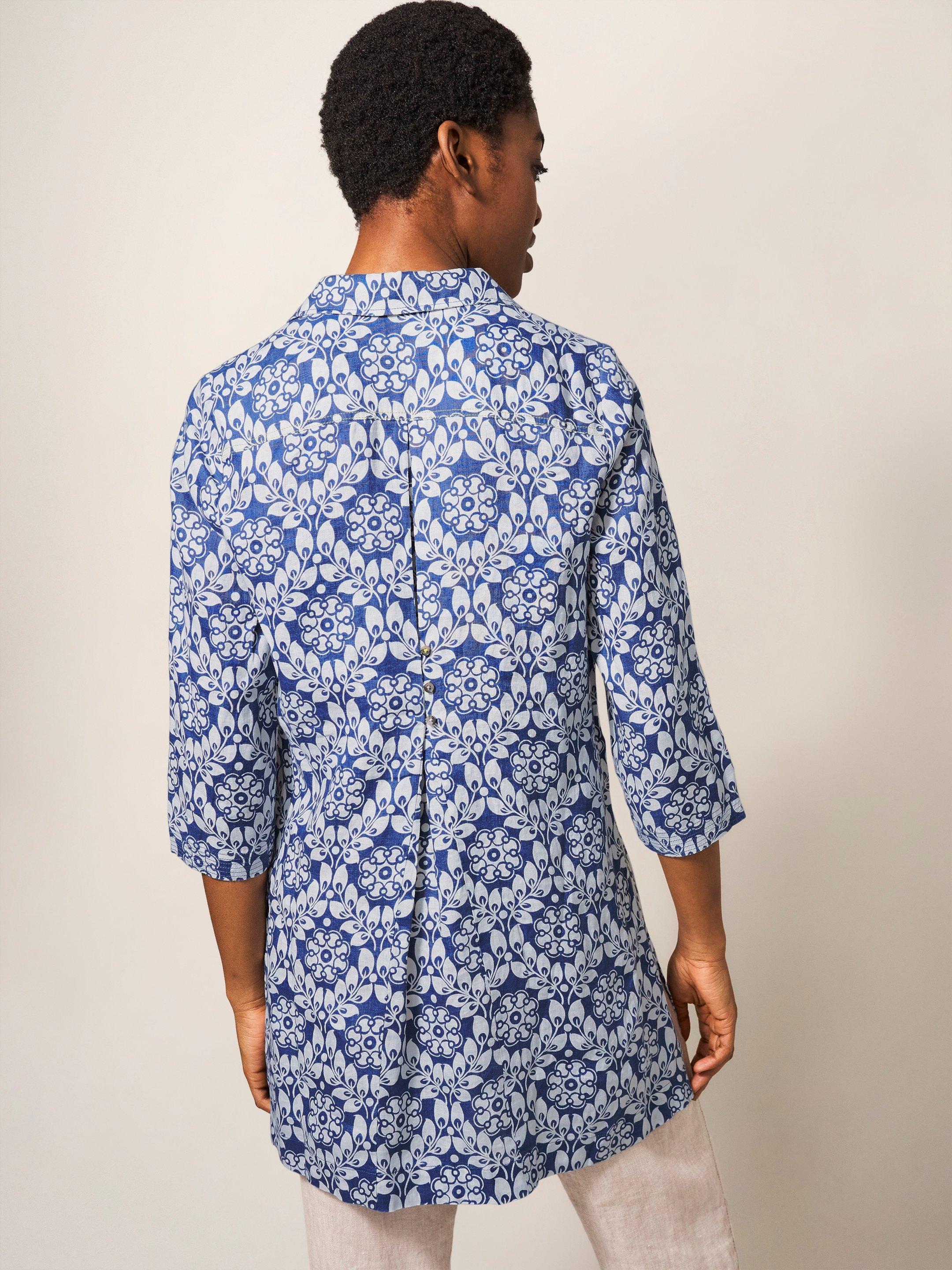 Blaire Linen Versatile Tunic in BLUE MLT - MODEL BACK