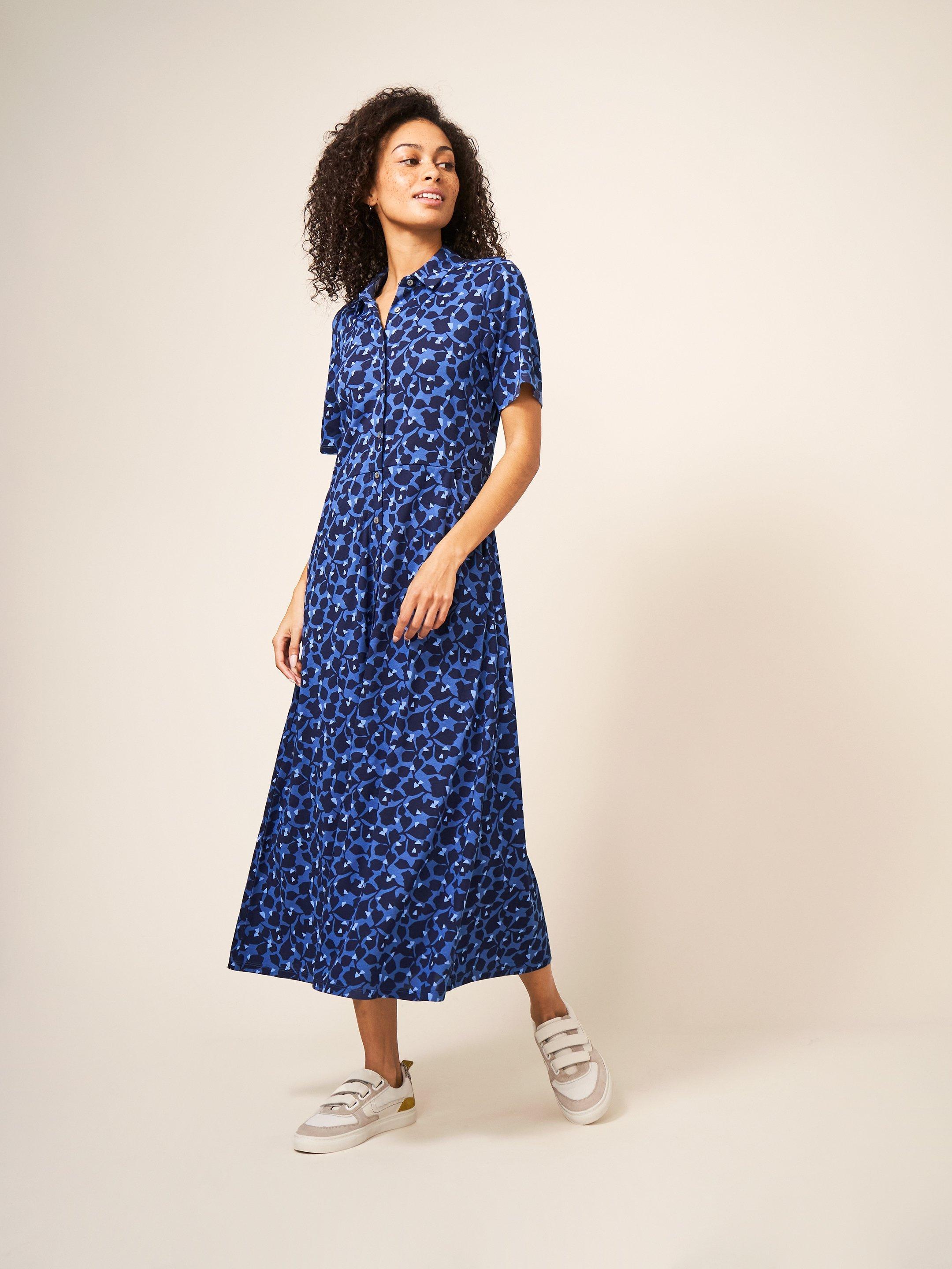 Rua Jersey Short Sleeve Shirt Dress in BLUE MLT - MODEL FRONT