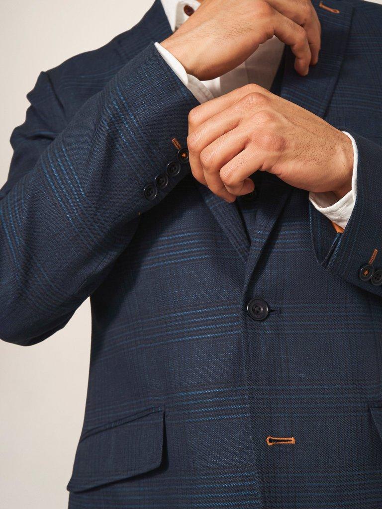 Harrison Check Blazer in DEEP BLUE - MODEL DETAIL