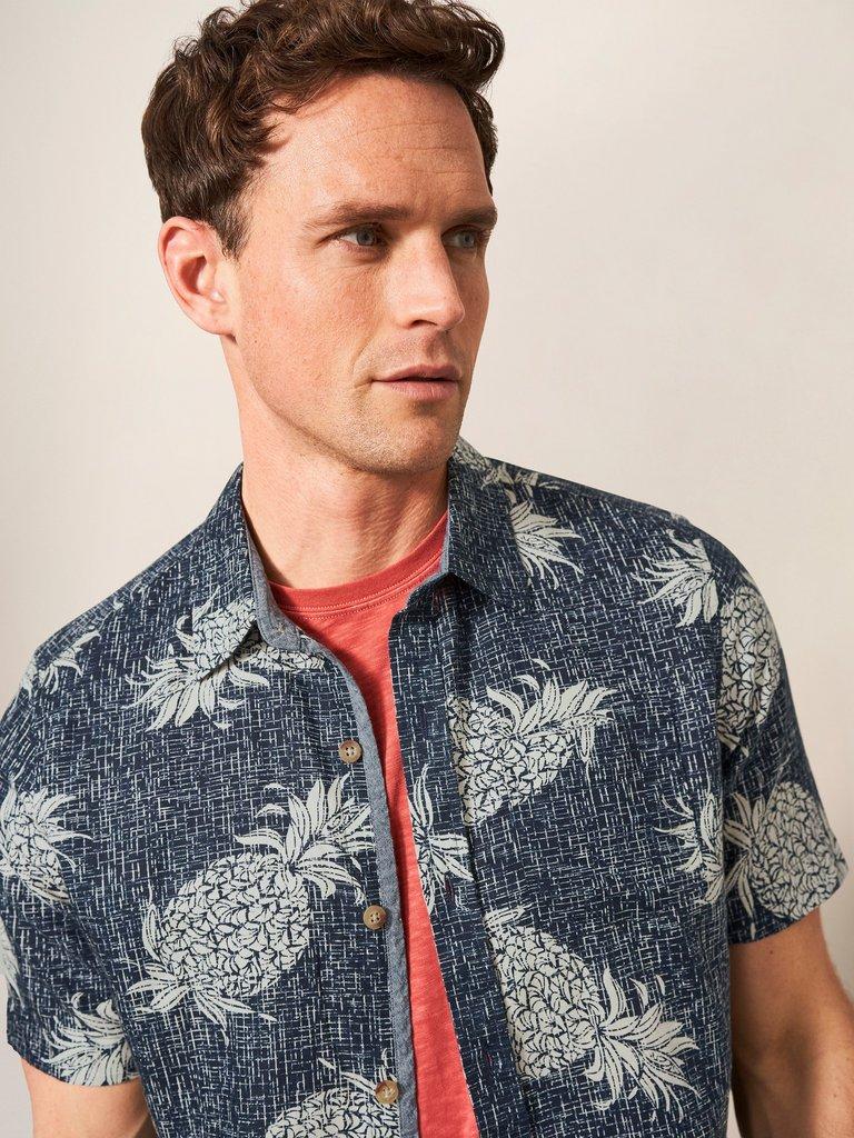 Penare Pineapple PR SS Shirt in DARK NAVY - MODEL DETAIL