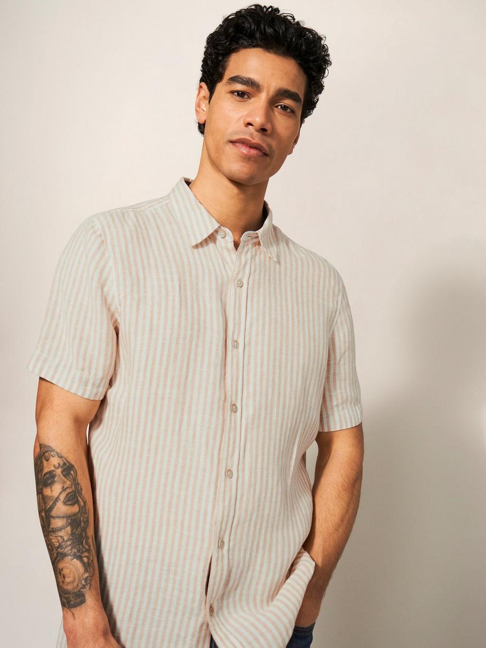 Pembroke SS Stripe Linen Shirt in DUS PINK - LIFESTYLE