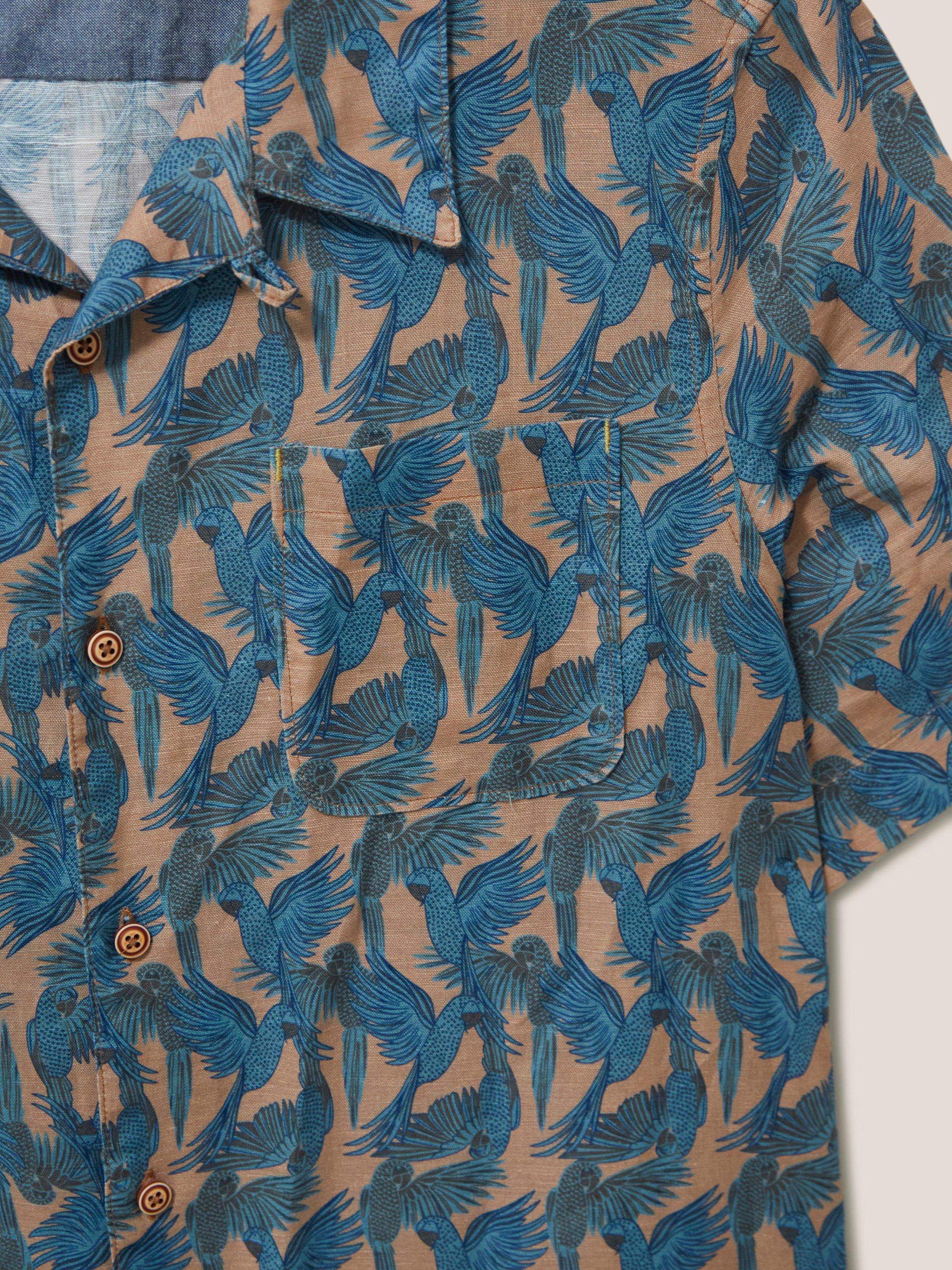 Waving Parrot Printed SS Shirt in MID PINK - LIFESTYLE