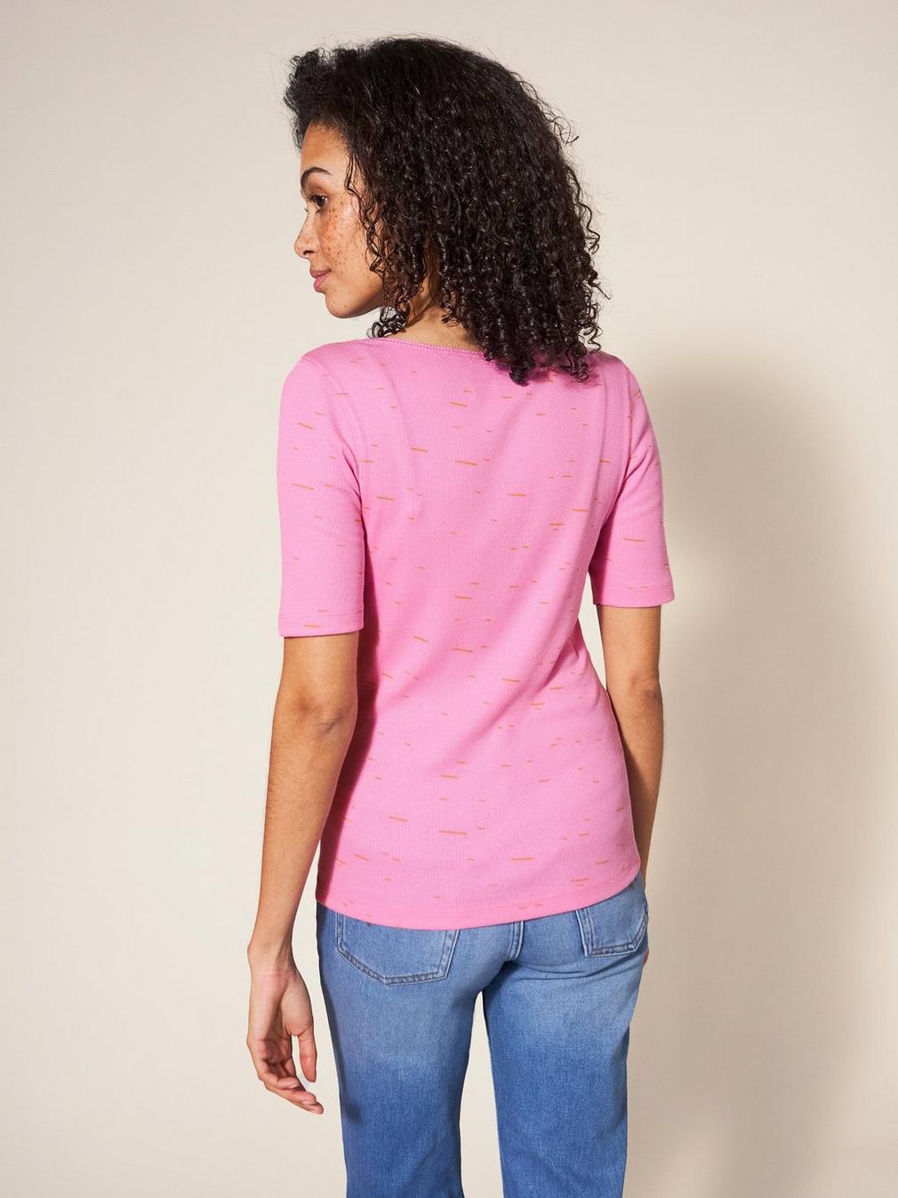 SHERBET TEE in PINK PR - MODEL BACK