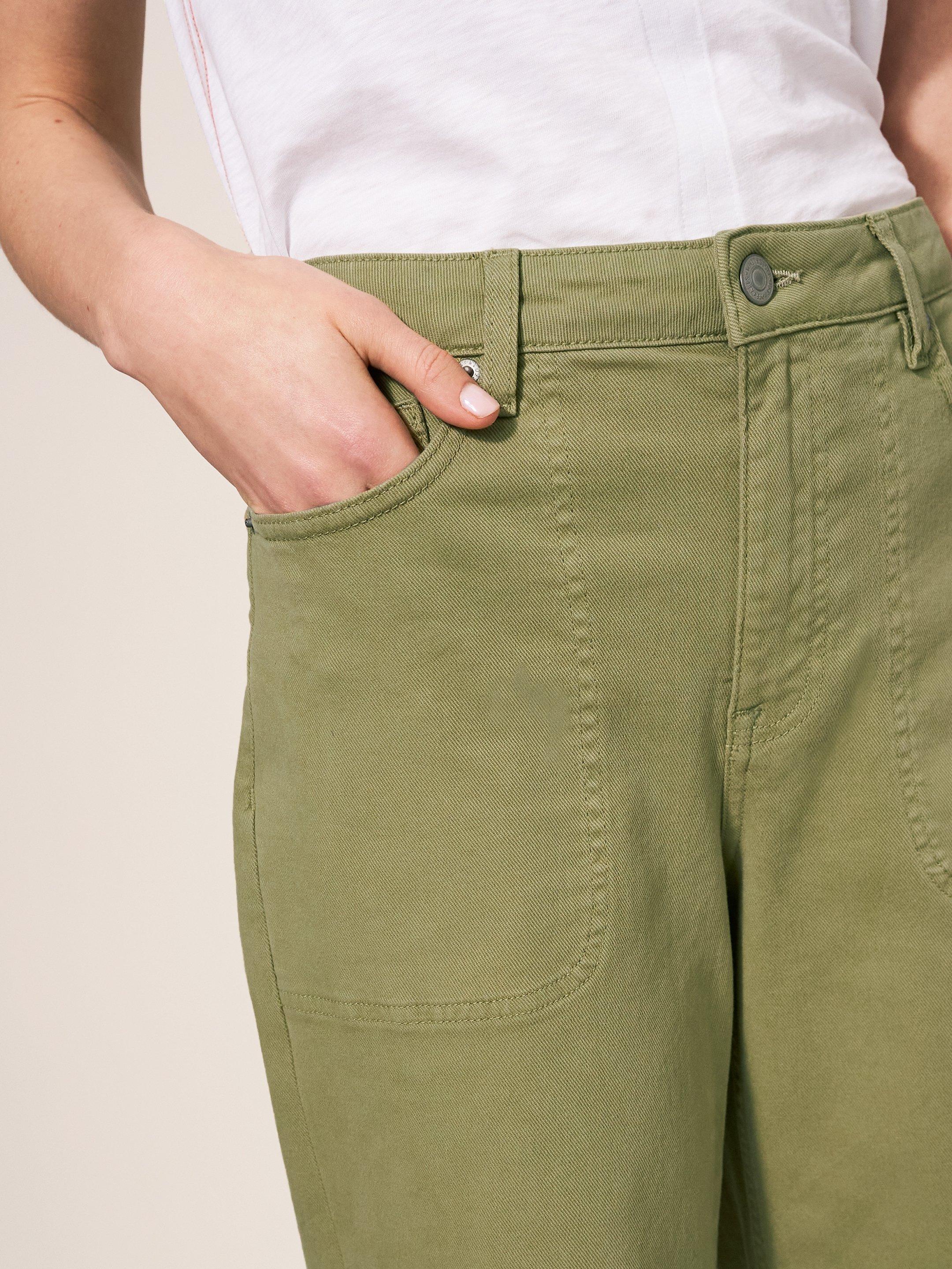 Tia Wide Leg Cropped Jean in MID GREEN - MODEL DETAIL