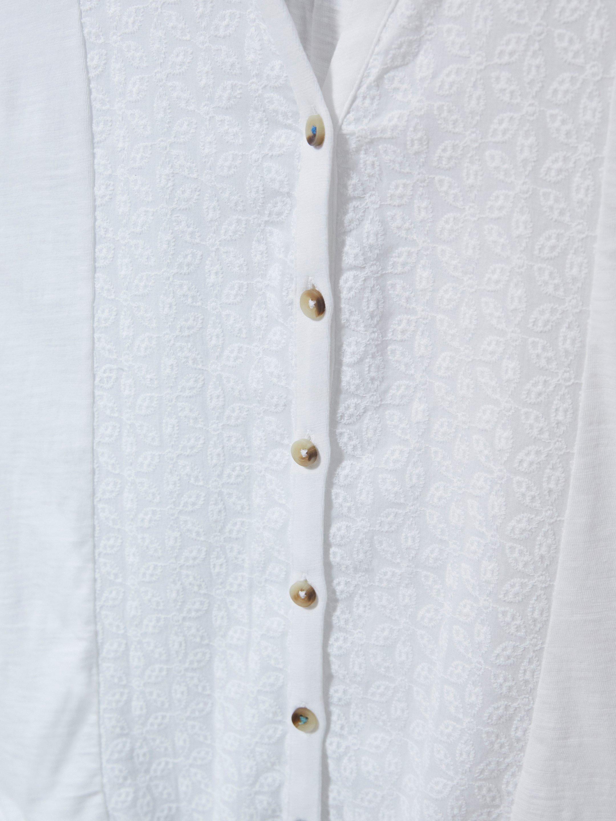 Flowing Grasses Sleeveless Jersey Shirt in BRIL WHITE - FLAT DETAIL