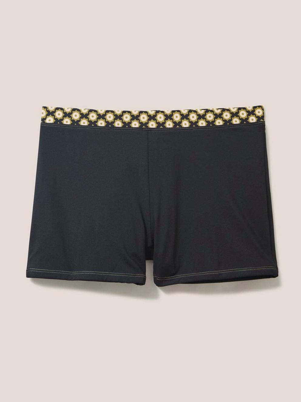 Bay Swim Short in BLK MLT - FLAT FRONT