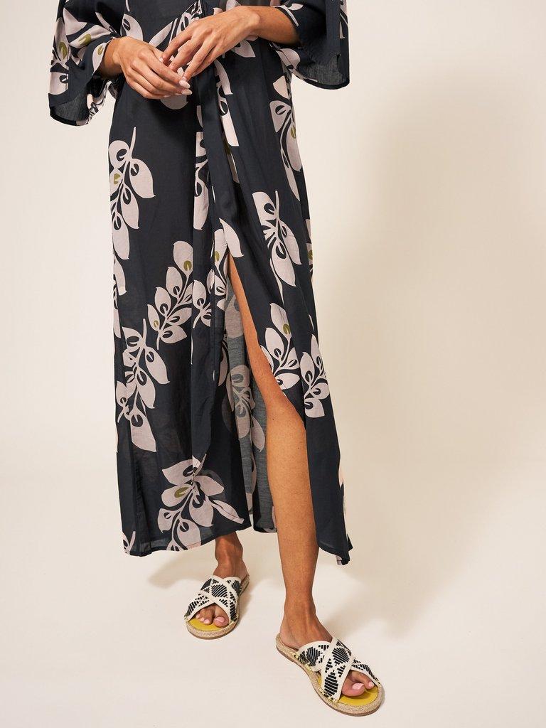 Cleo Cover Up in BLK MLT - MODEL DETAIL