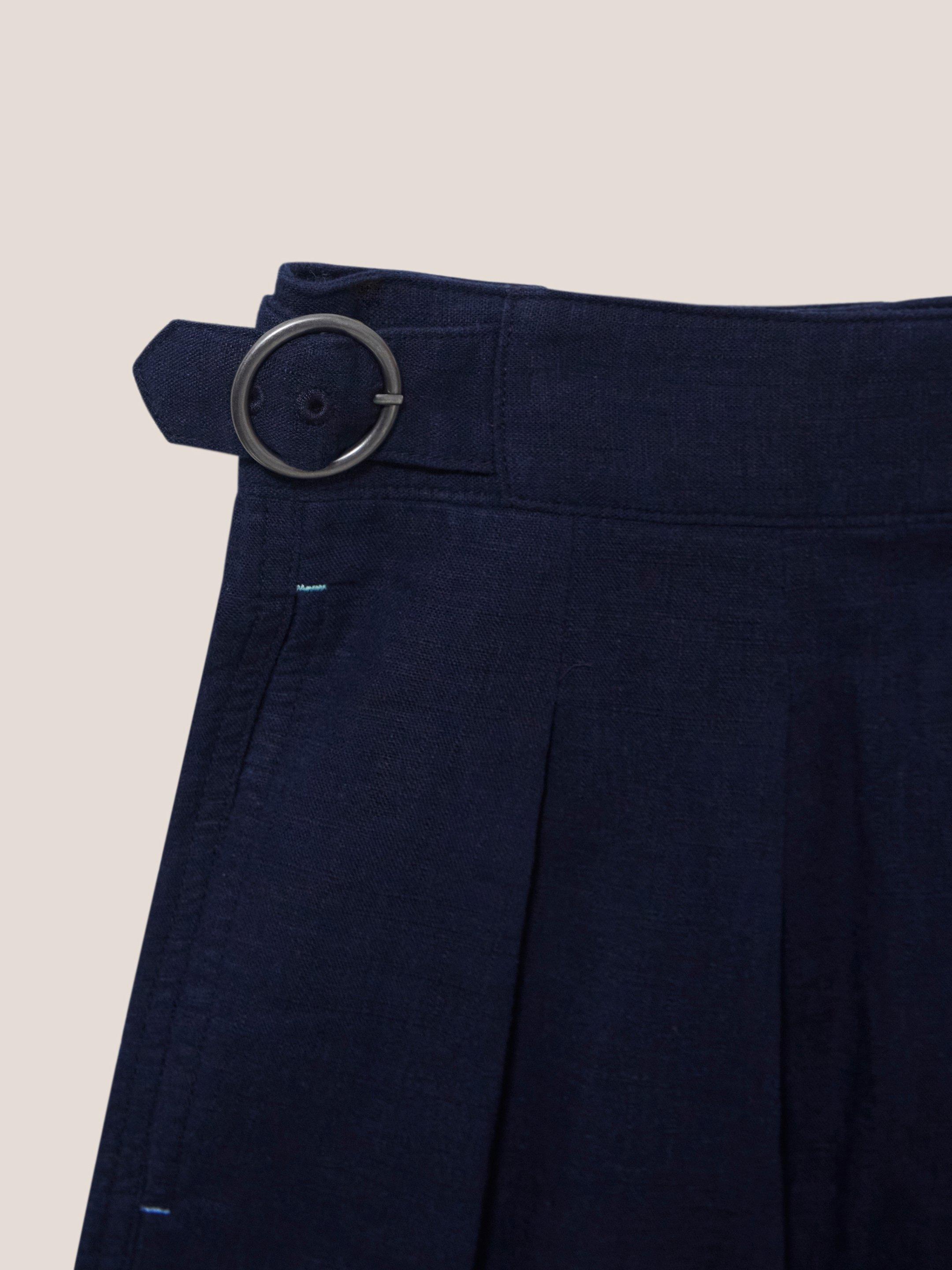 Una Short in DARK NAVY - FLAT DETAIL