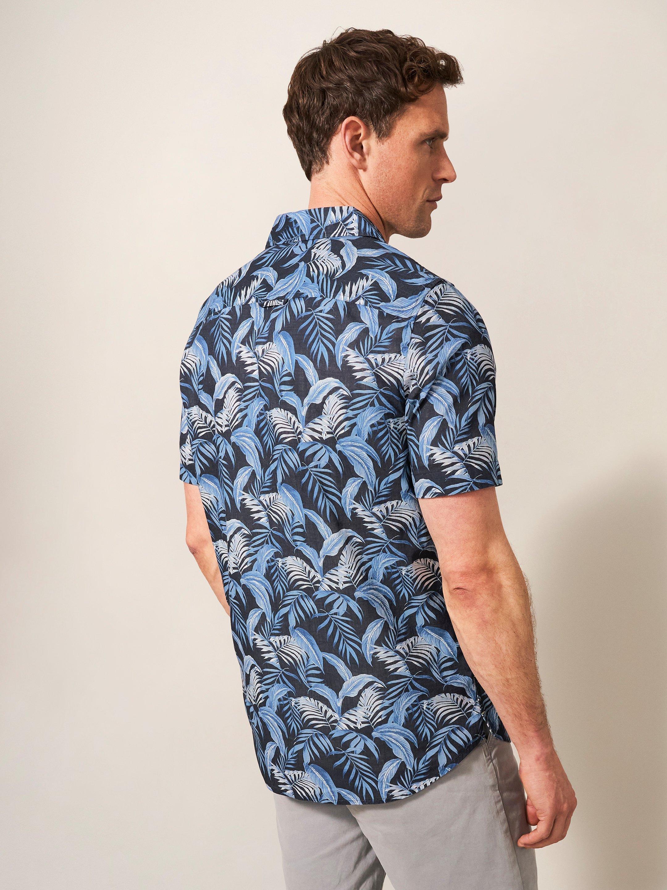 Palm Leaf Printed SS Shirt in DARK NAVY - MODEL BACK