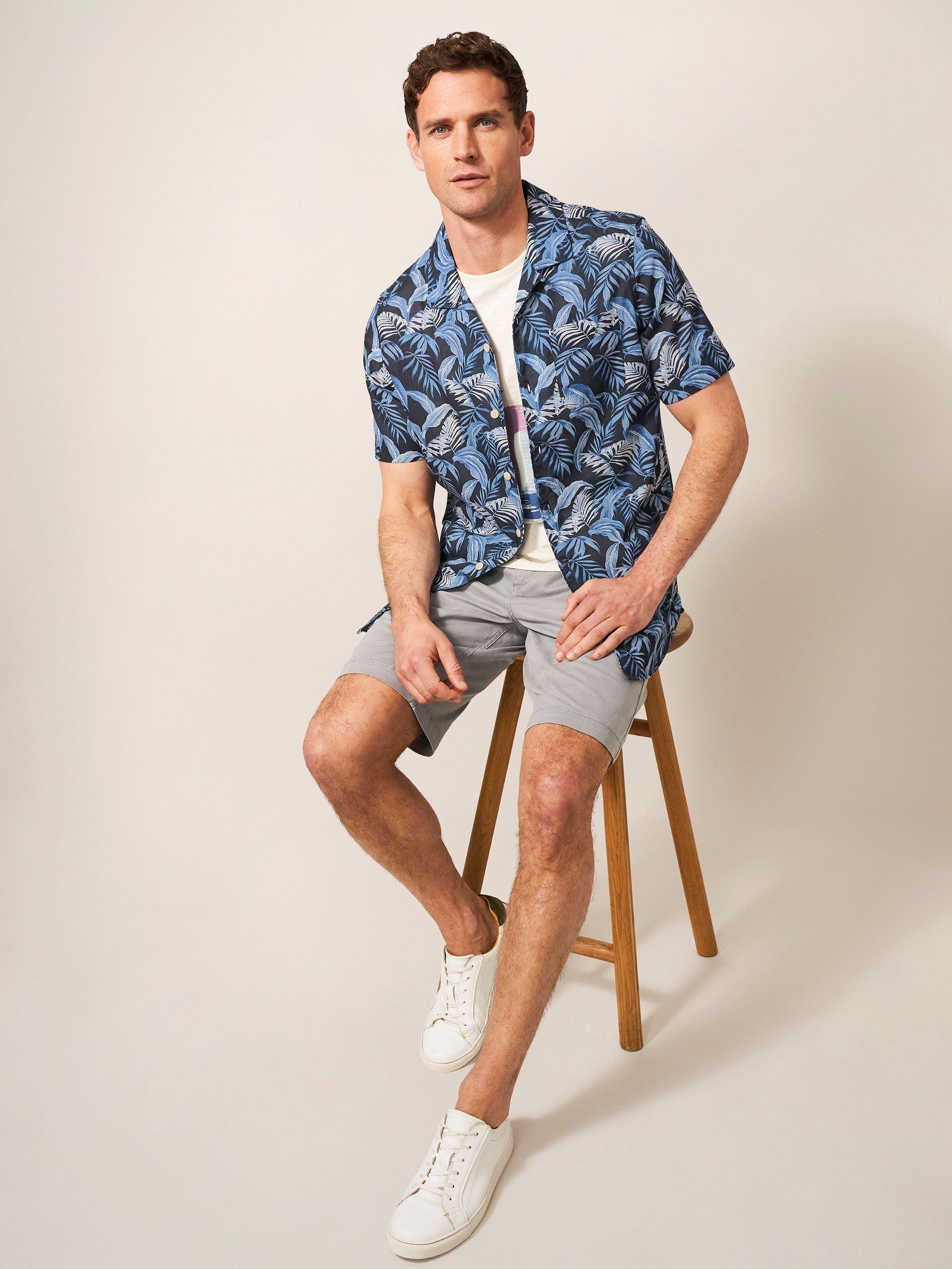 Palm Leaf Printed SS Shirt in DARK NAVY - MODEL FRONT