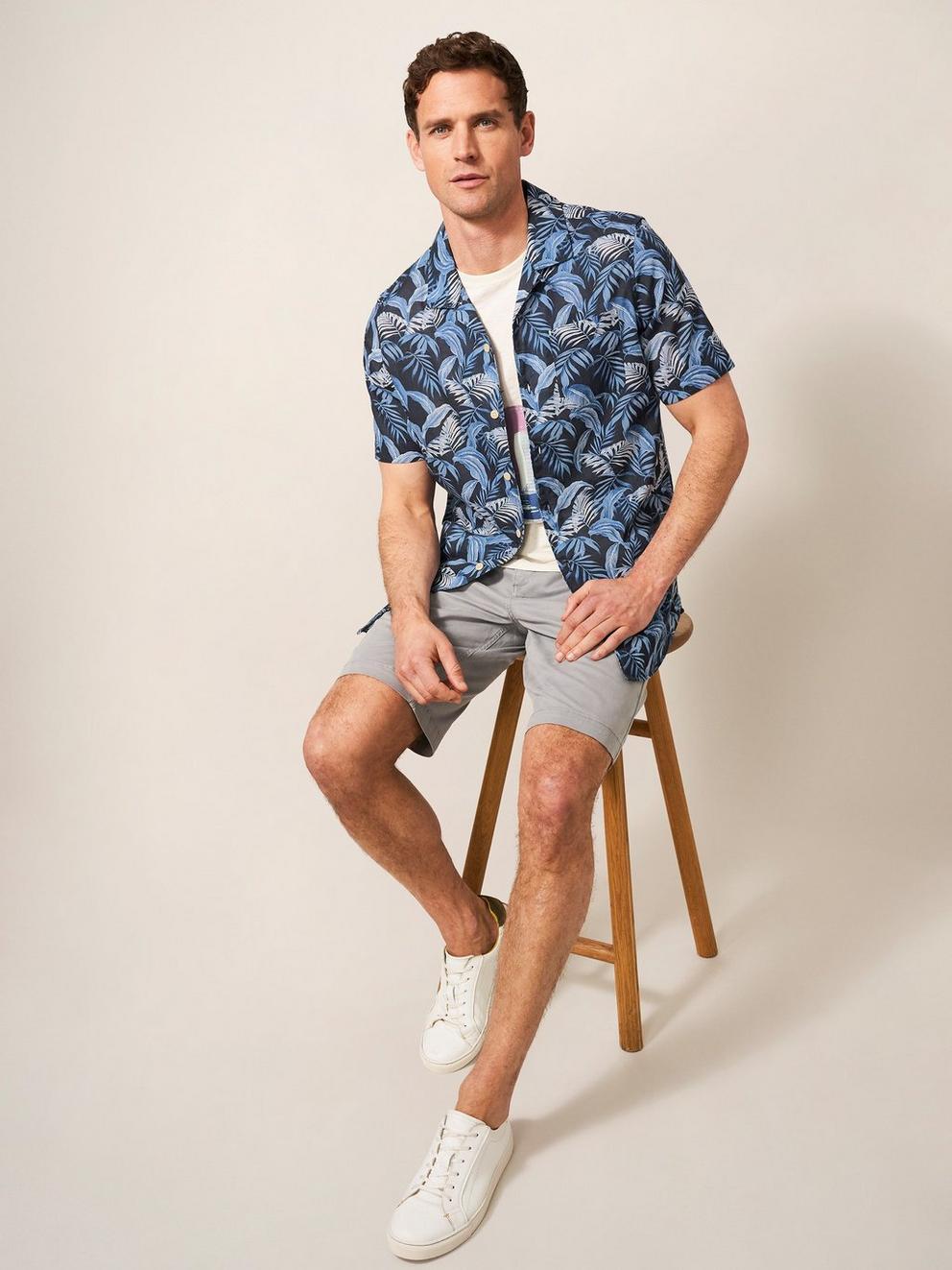 Palm Leaf Printed SS Shirt in DARK NAVY - MODEL FRONT
