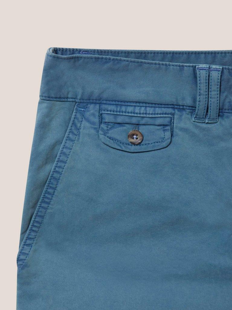 Hayley Organic Chino Shorts in MID TEAL - FLAT DETAIL