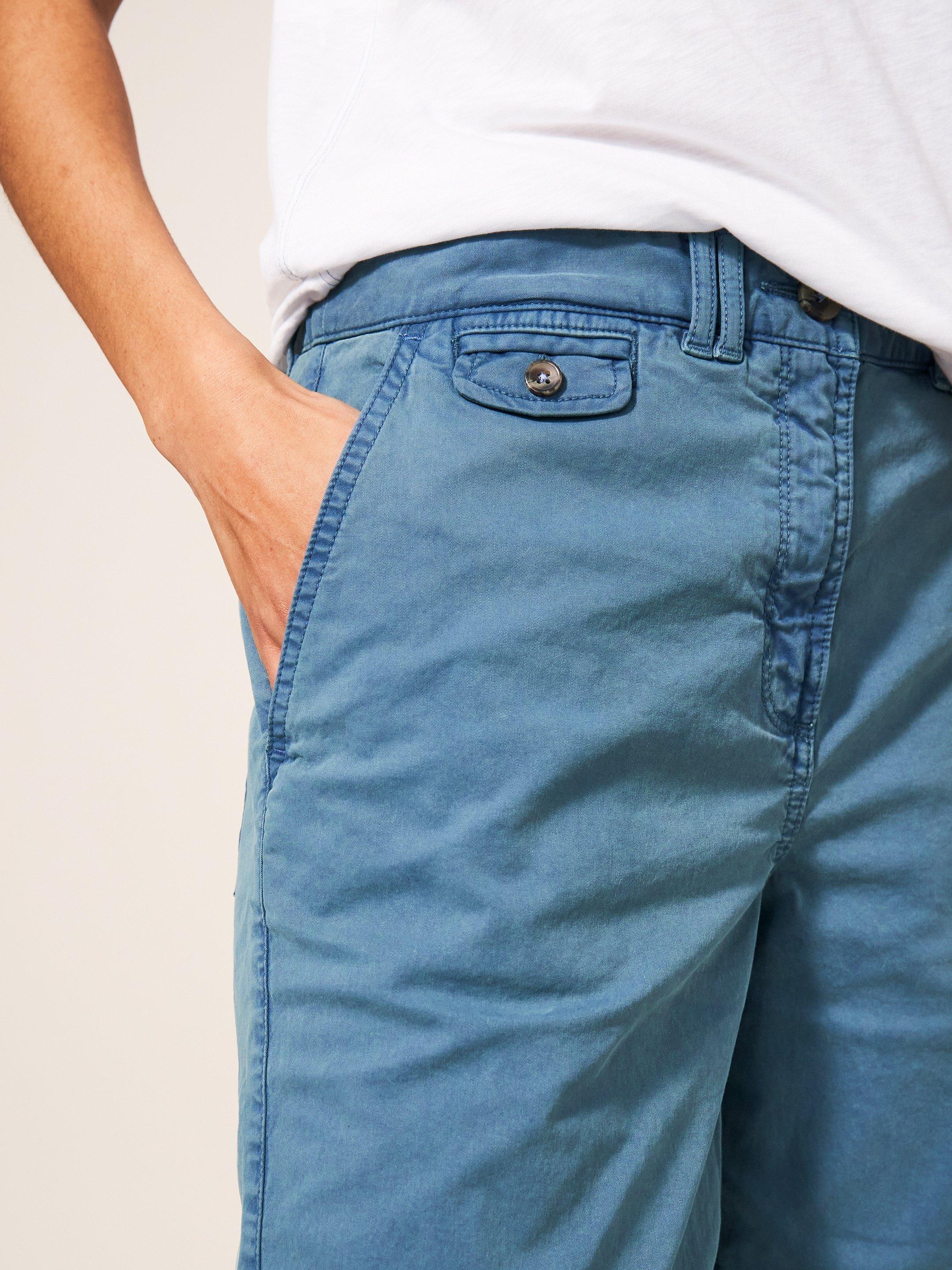 Hayley Organic Chino Shorts in MID TEAL - MODEL DETAIL