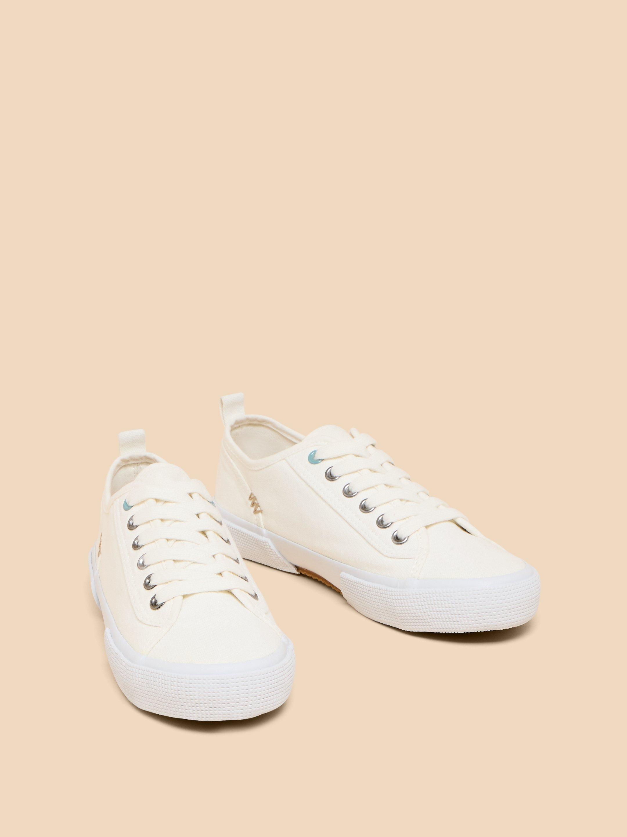 Pippa Canvas Lace Up Trainer in BRIL WHITE - FLAT FRONT