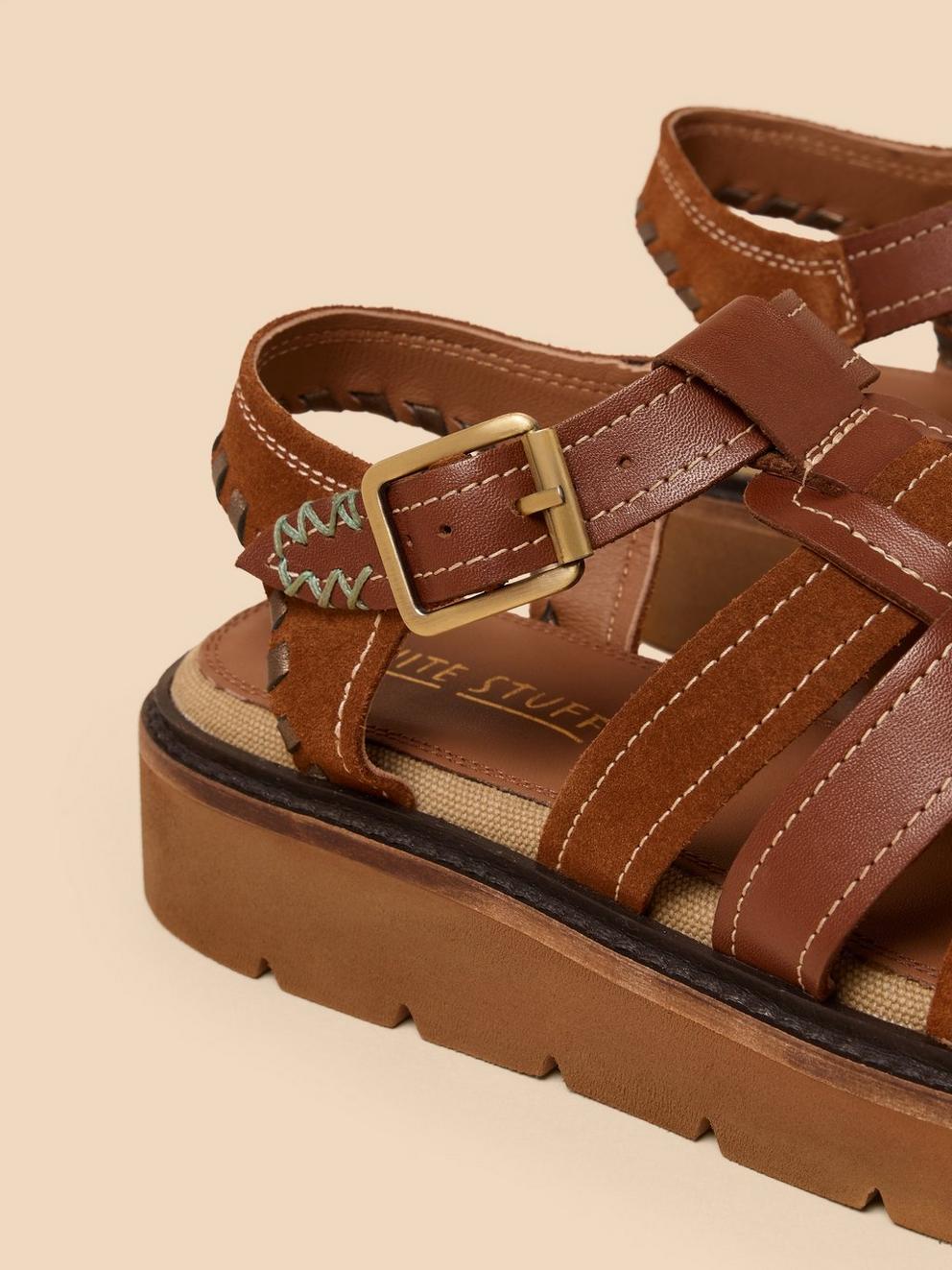 Chunky Fisherman Sandals in DARK TAN - FLAT DETAIL