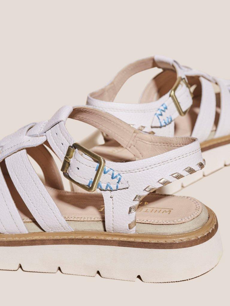Chunky Fisherman Sandals in LGT NAT - FLAT BACK