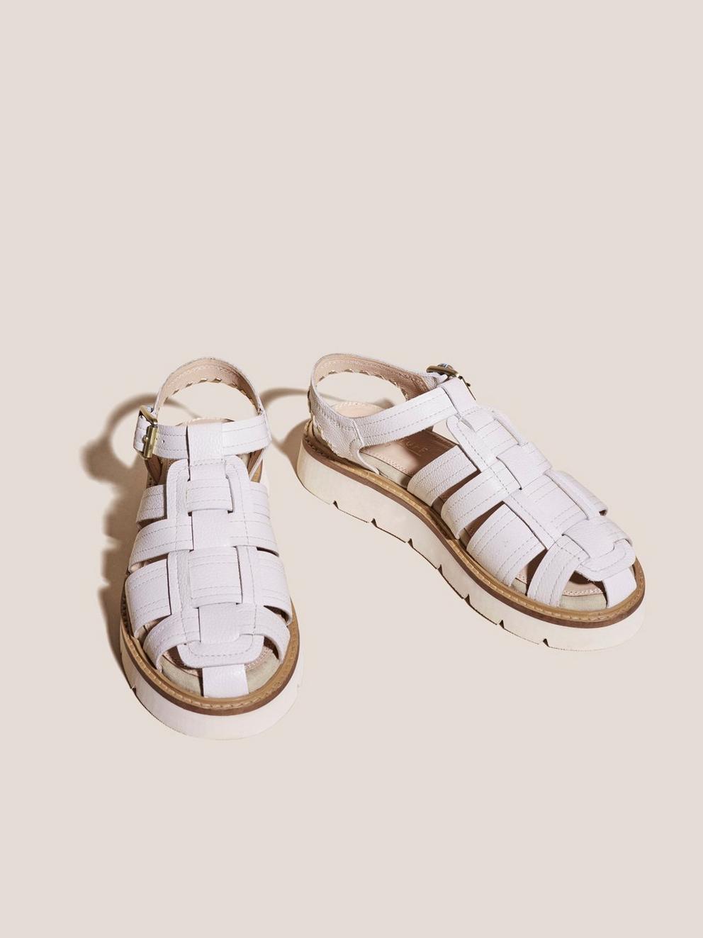 Chunky Fisherman Sandal in LGT NAT - FLAT FRONT